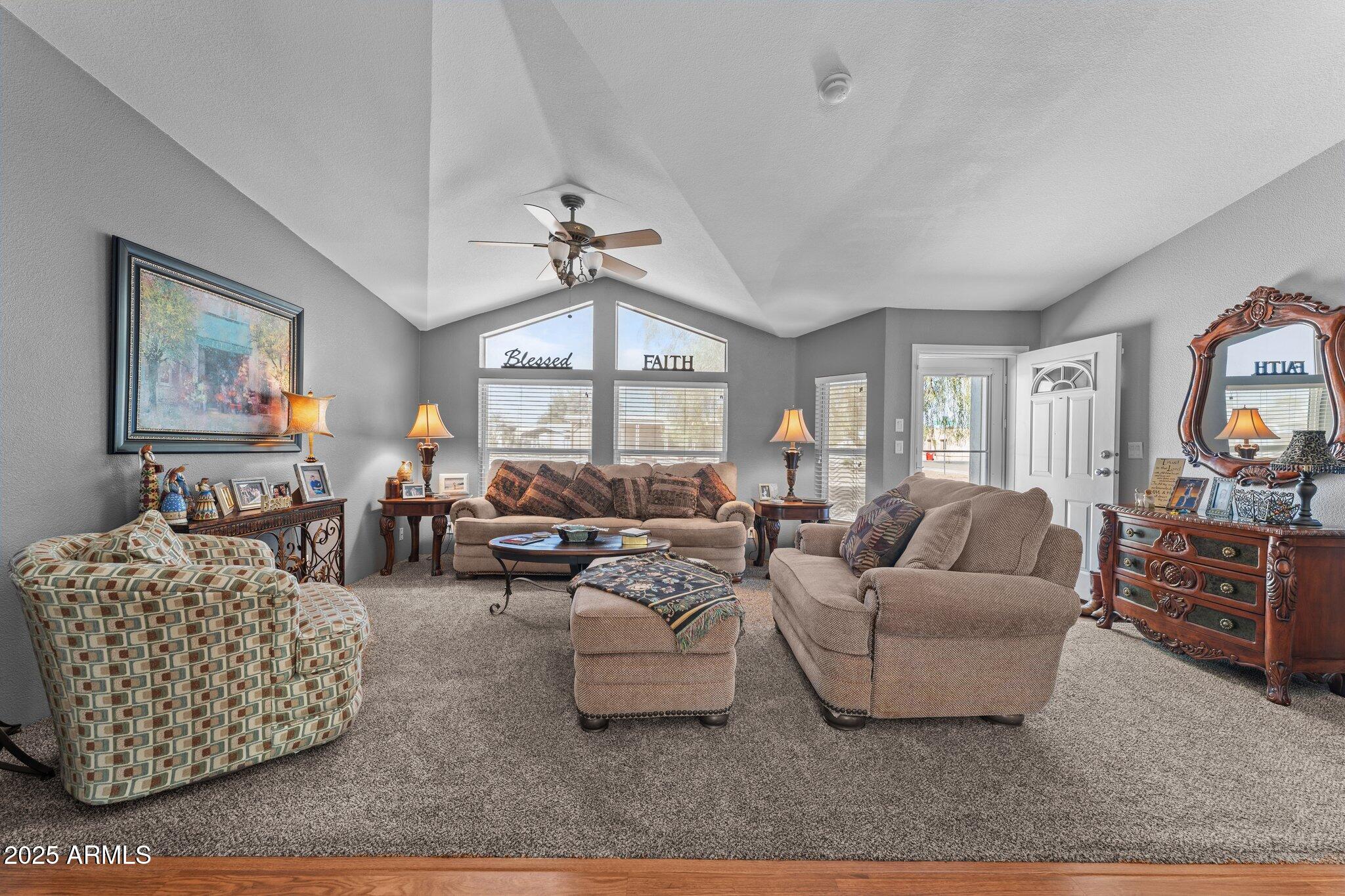 39899 WYOMING Way, Salome, AZ 85348