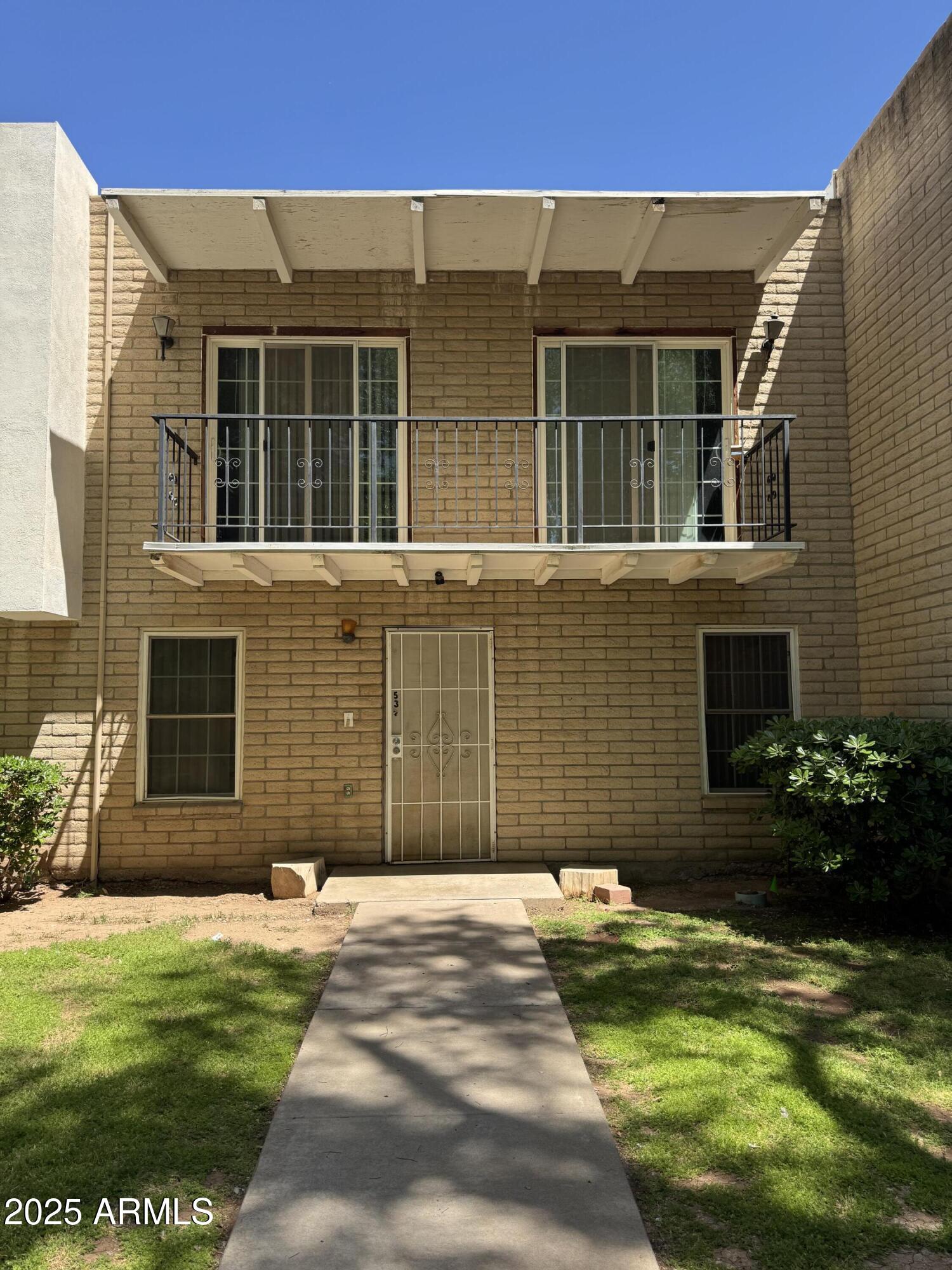 532 E 4th Place, Mesa, AZ 85203