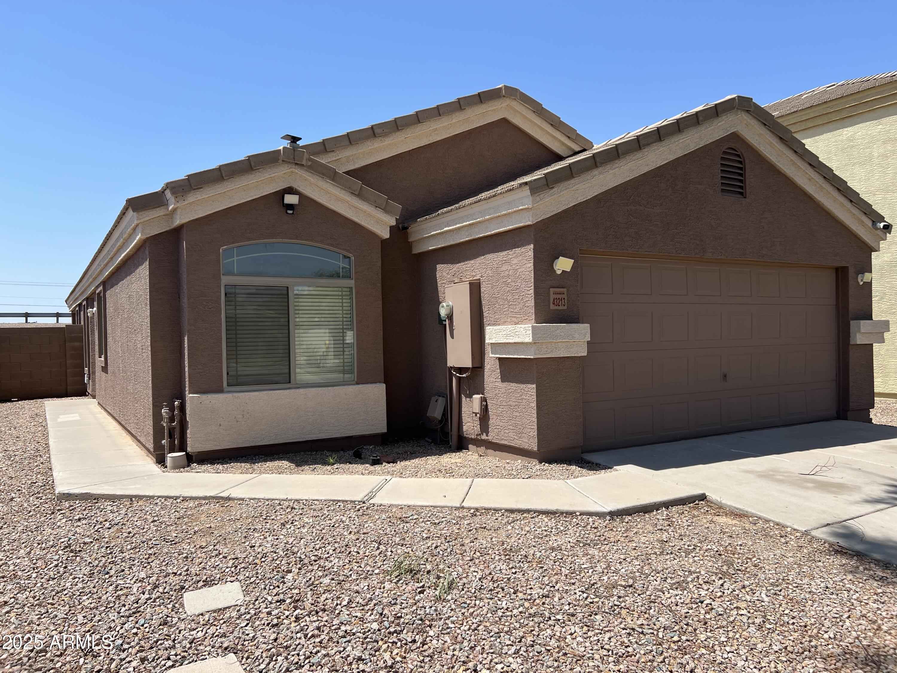 43213 W COWPATH Road, Maricopa, AZ 85138