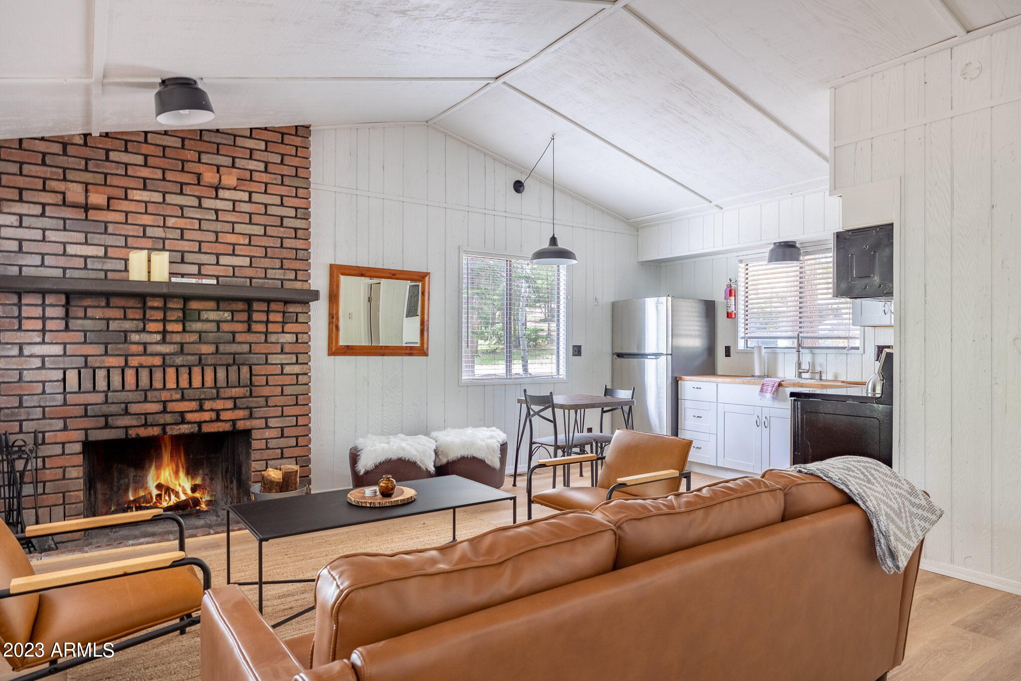 24 CR 1322 5, Greer, AZ 85927