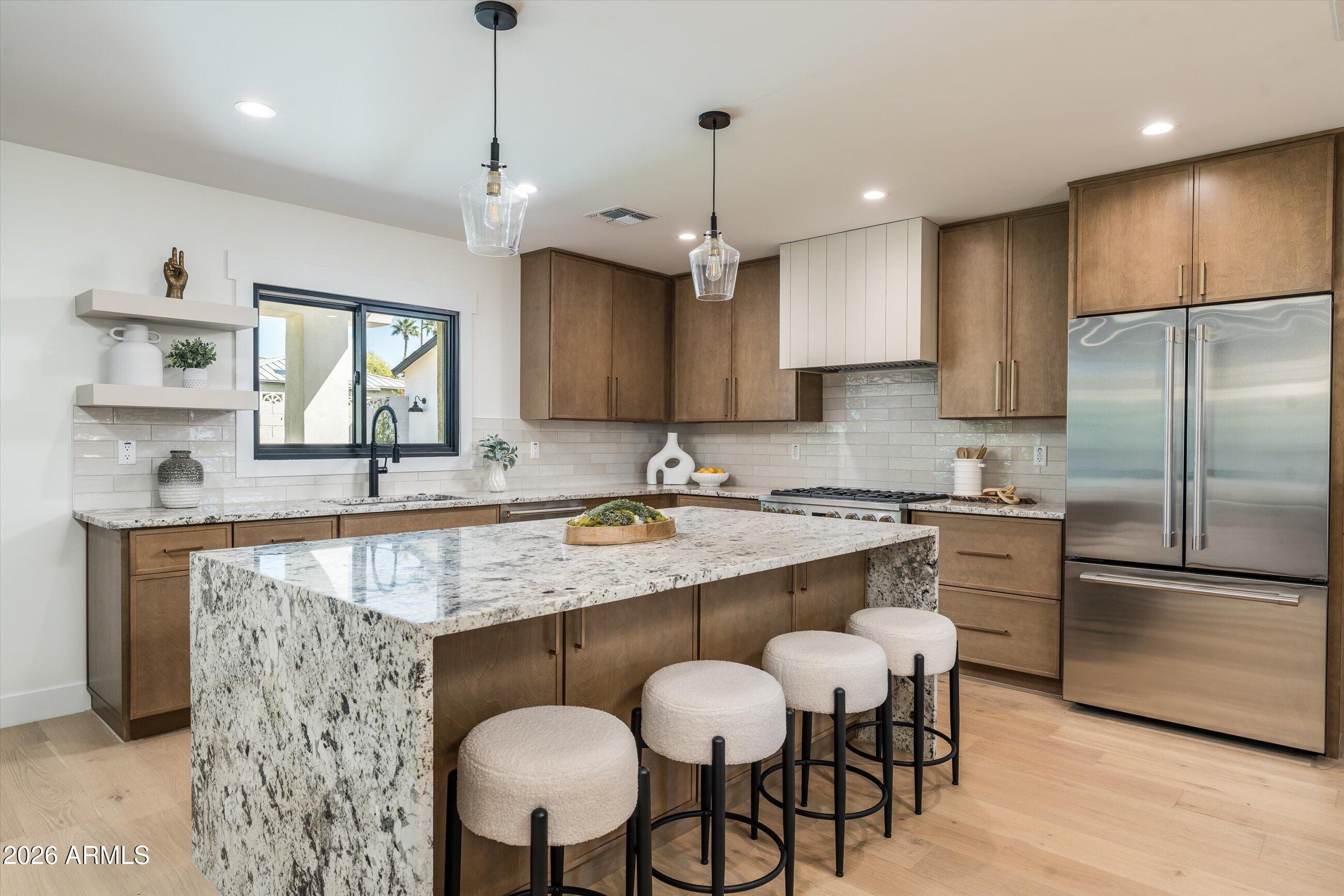 4515 N 35TH Street, Phoenix, AZ 85018