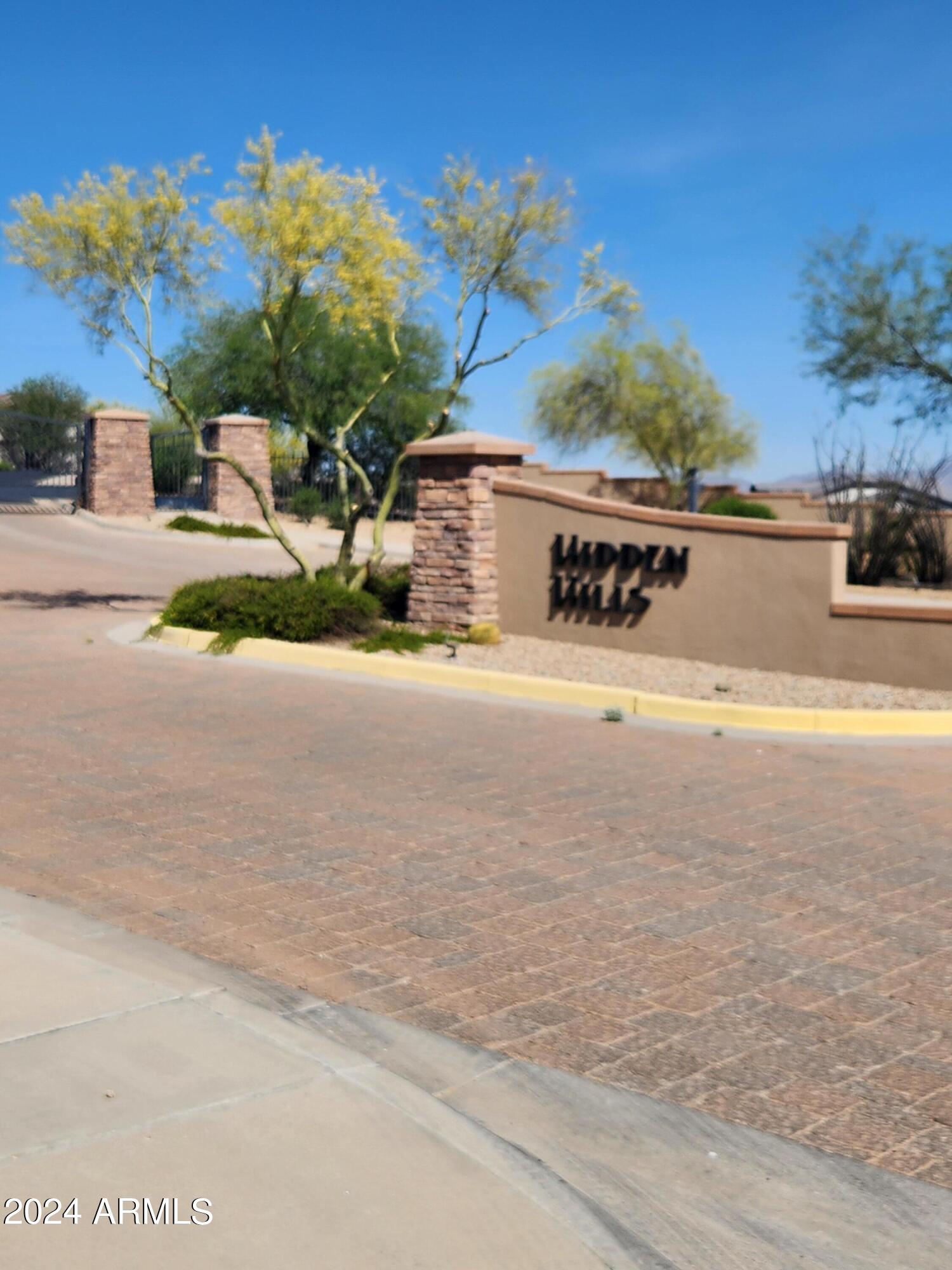 17929 W ESTES Way 6, Goodyear, AZ 85338