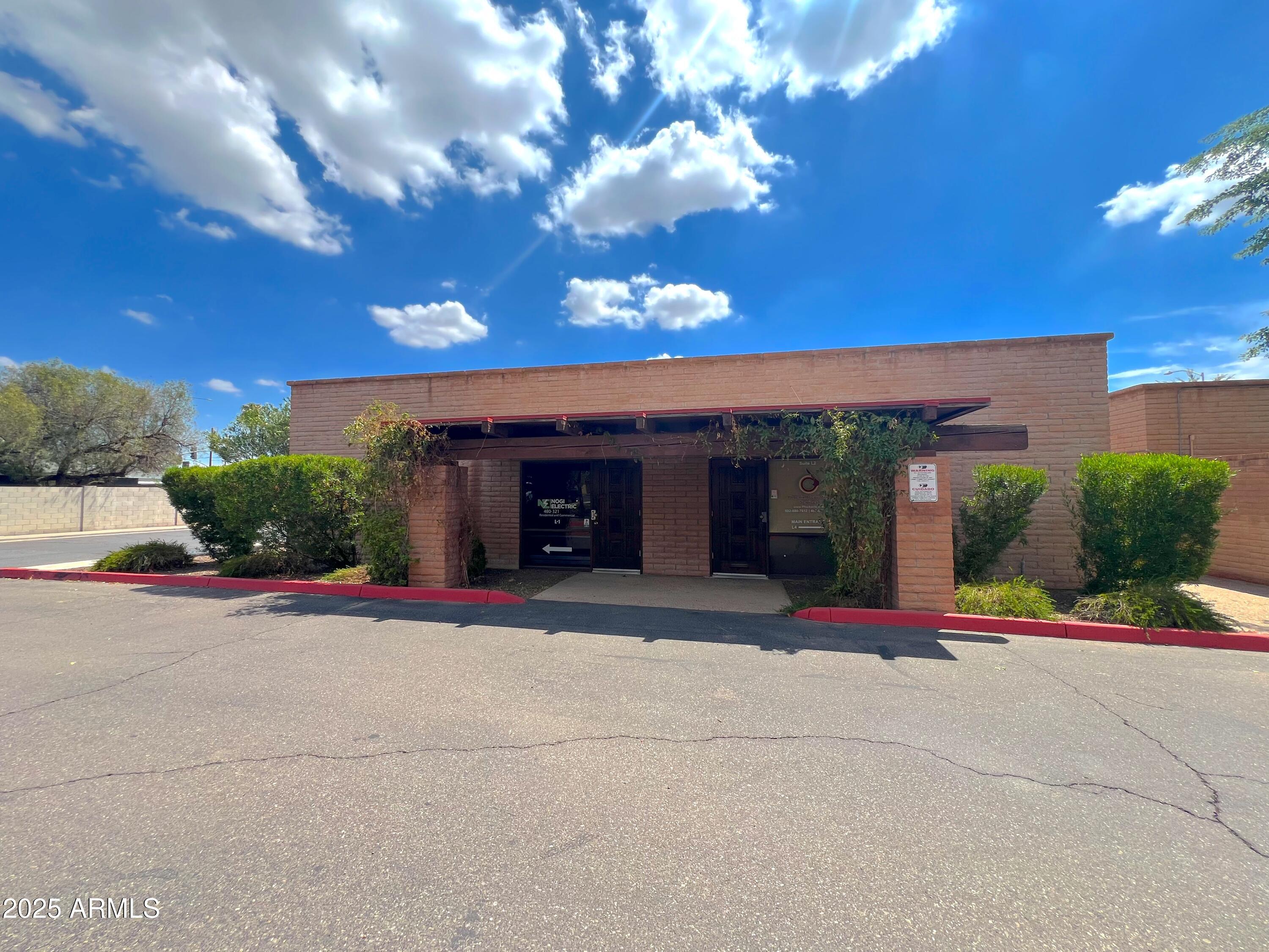 1550 E UNIVERSITY Drive L1,2,3, Mesa, AZ 85203