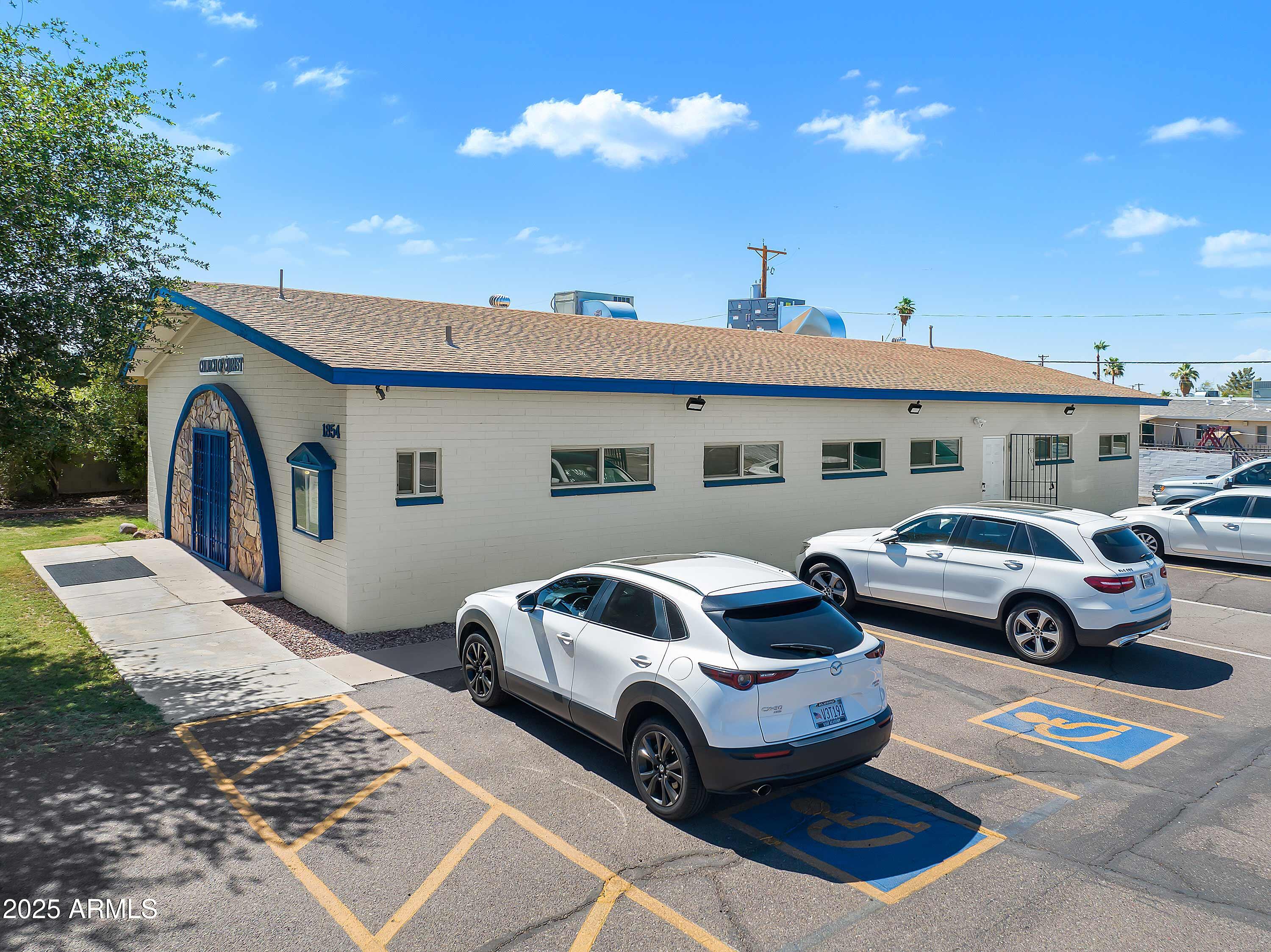 1854 E Roeser Road, Phoenix, AZ 85040
