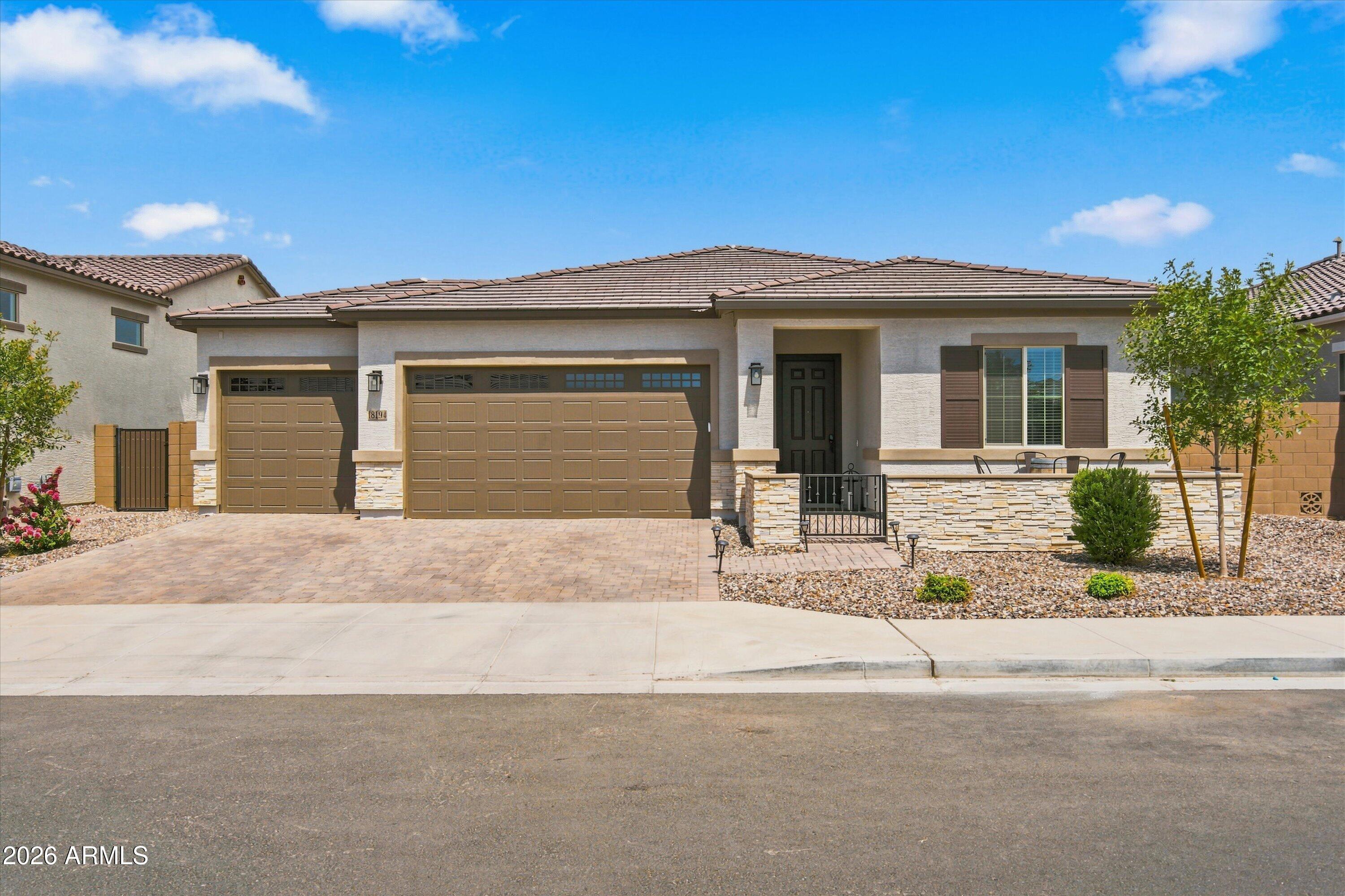 18194 W WATKINS Street, Goodyear, AZ 85338