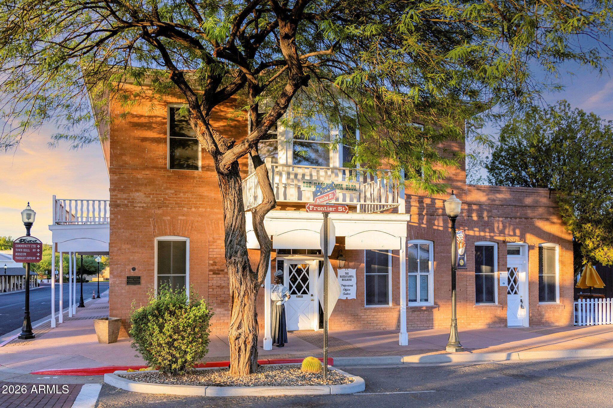 78 N FRONTIER Street, Wickenburg, AZ 85390