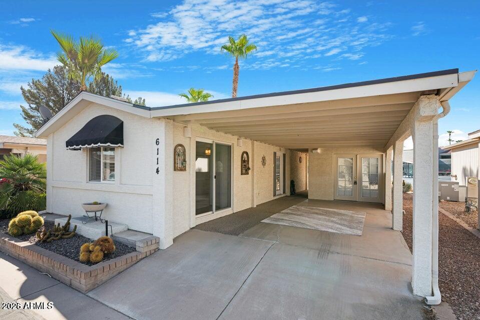 6114 S Sawgrass Drive, Chandler, AZ 85249