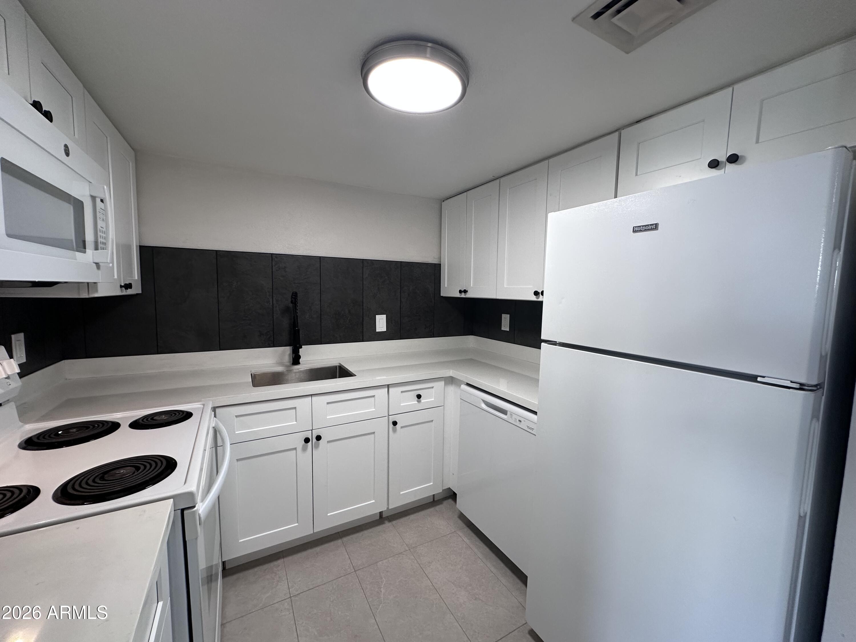 2690 N 43RD Avenue C, Phoenix, AZ 85009