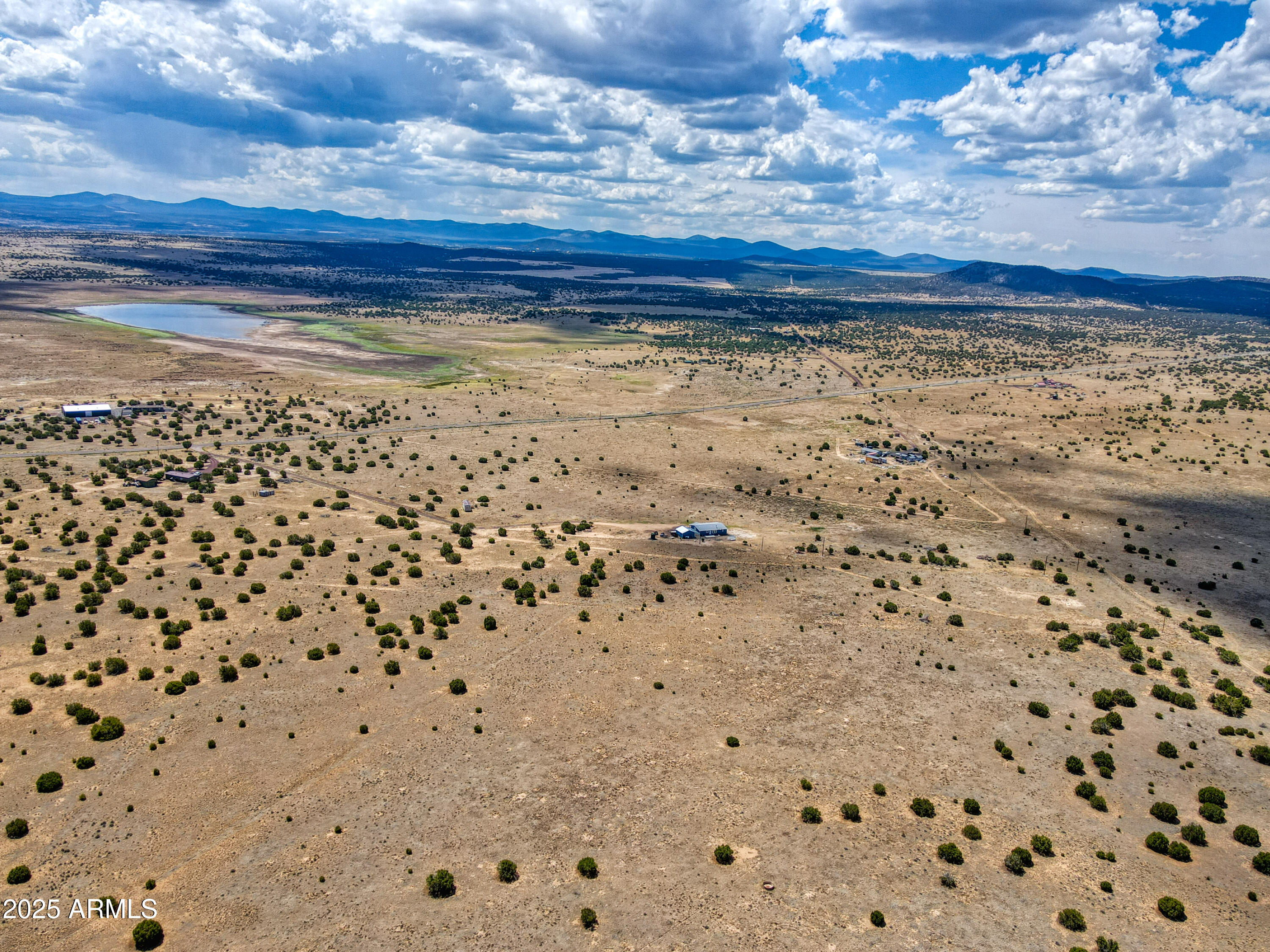 17 COUNTY ROAD N8034 185, Concho, AZ 85924