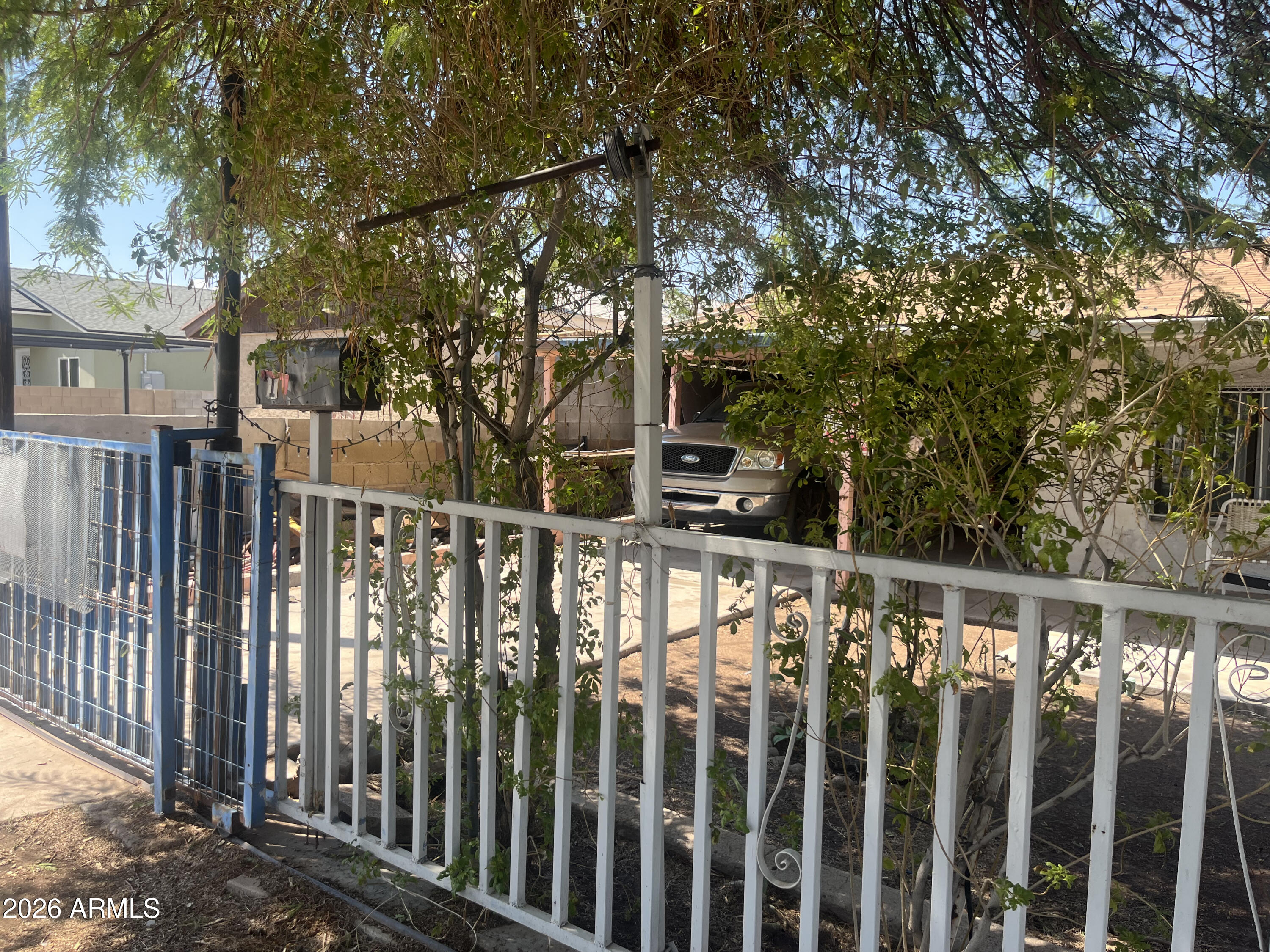 1220 S 10TH Avenue, Phoenix, AZ 85007