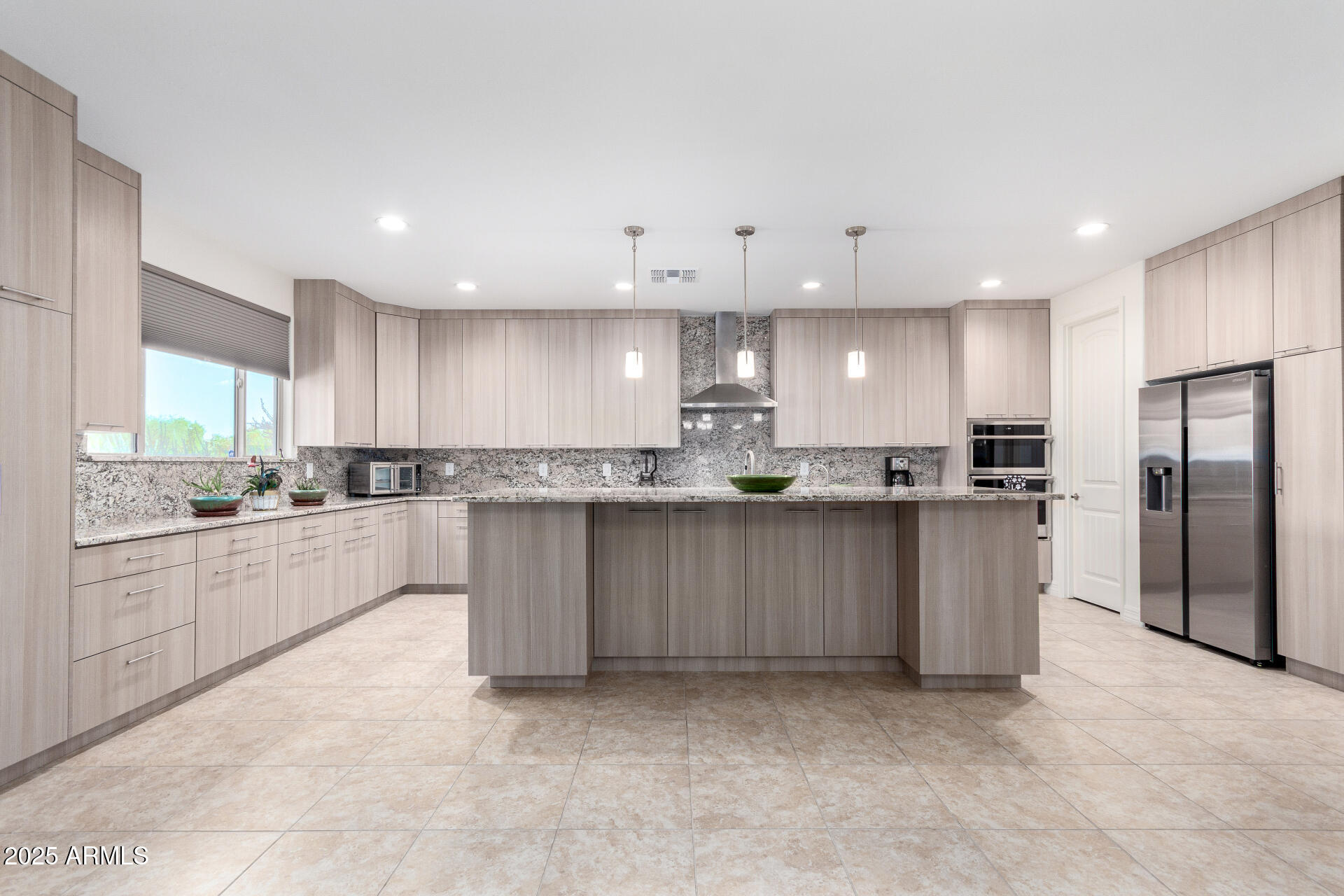 6523 N 135TH Drive, Glendale, AZ 85307