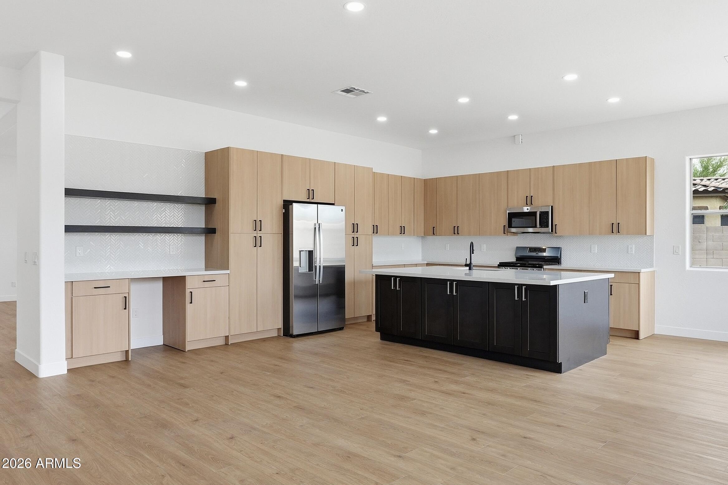 9350 S 182nd Lane, Goodyear, AZ 85338