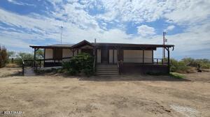 5008 N JOE HINES Road, Willcox, AZ 85643