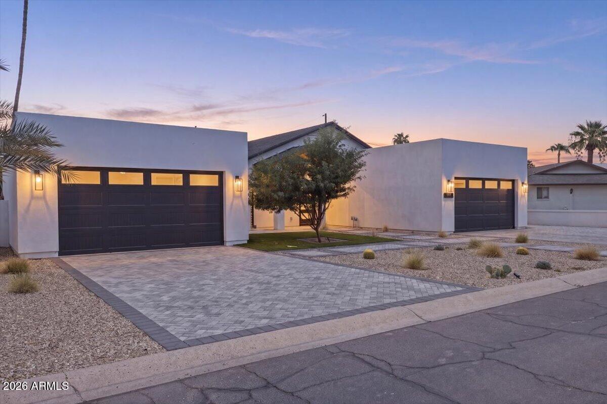 6050 E Hollyhock Street, Phoenix, AZ 85018