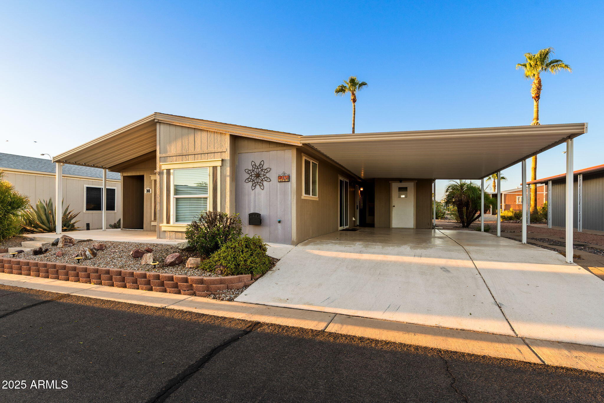 2400 E BASELINE Avenue 144, Apache Junction, AZ 85119