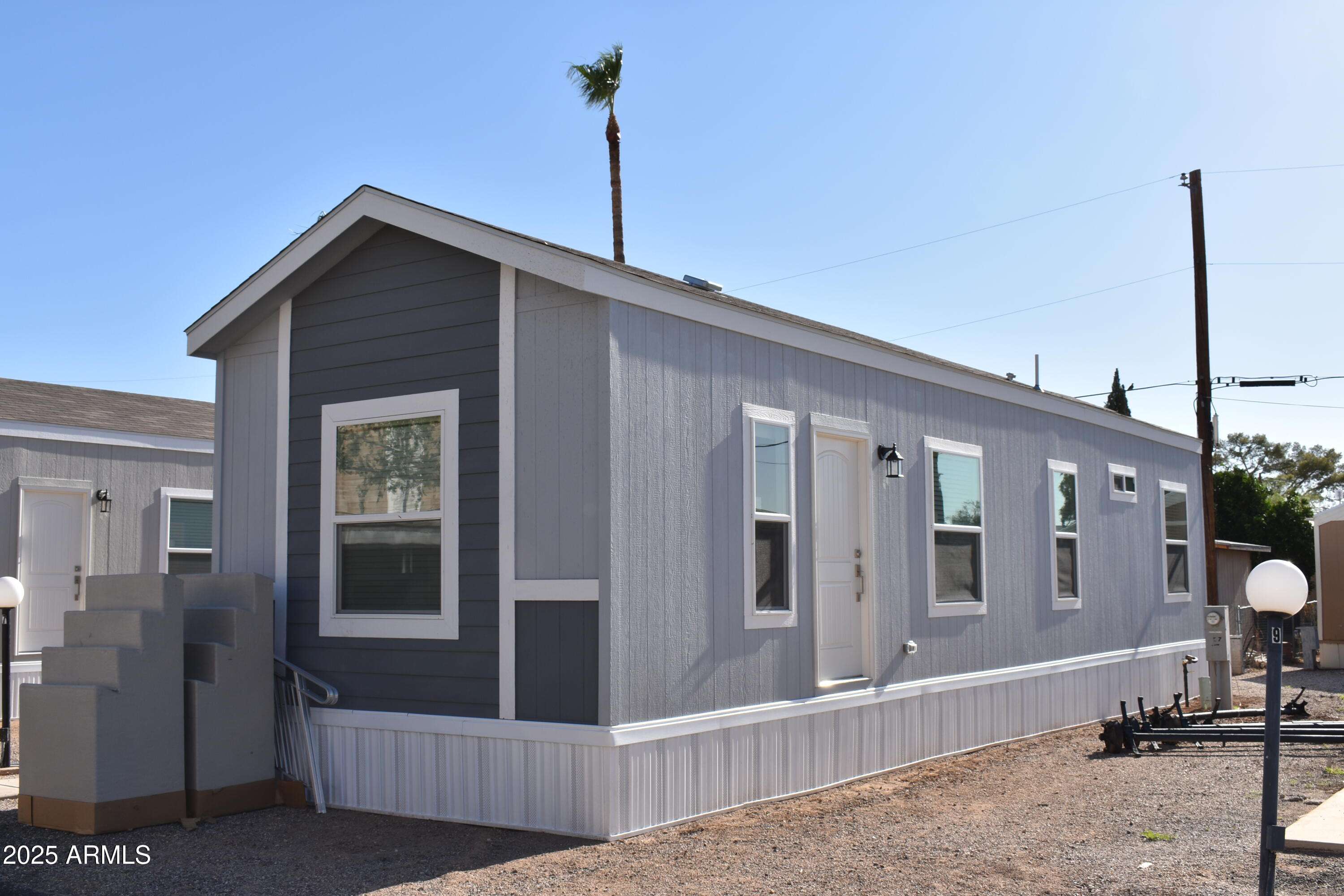 620 W LIMBERLOST Drive E3, Tucson, AZ 85705