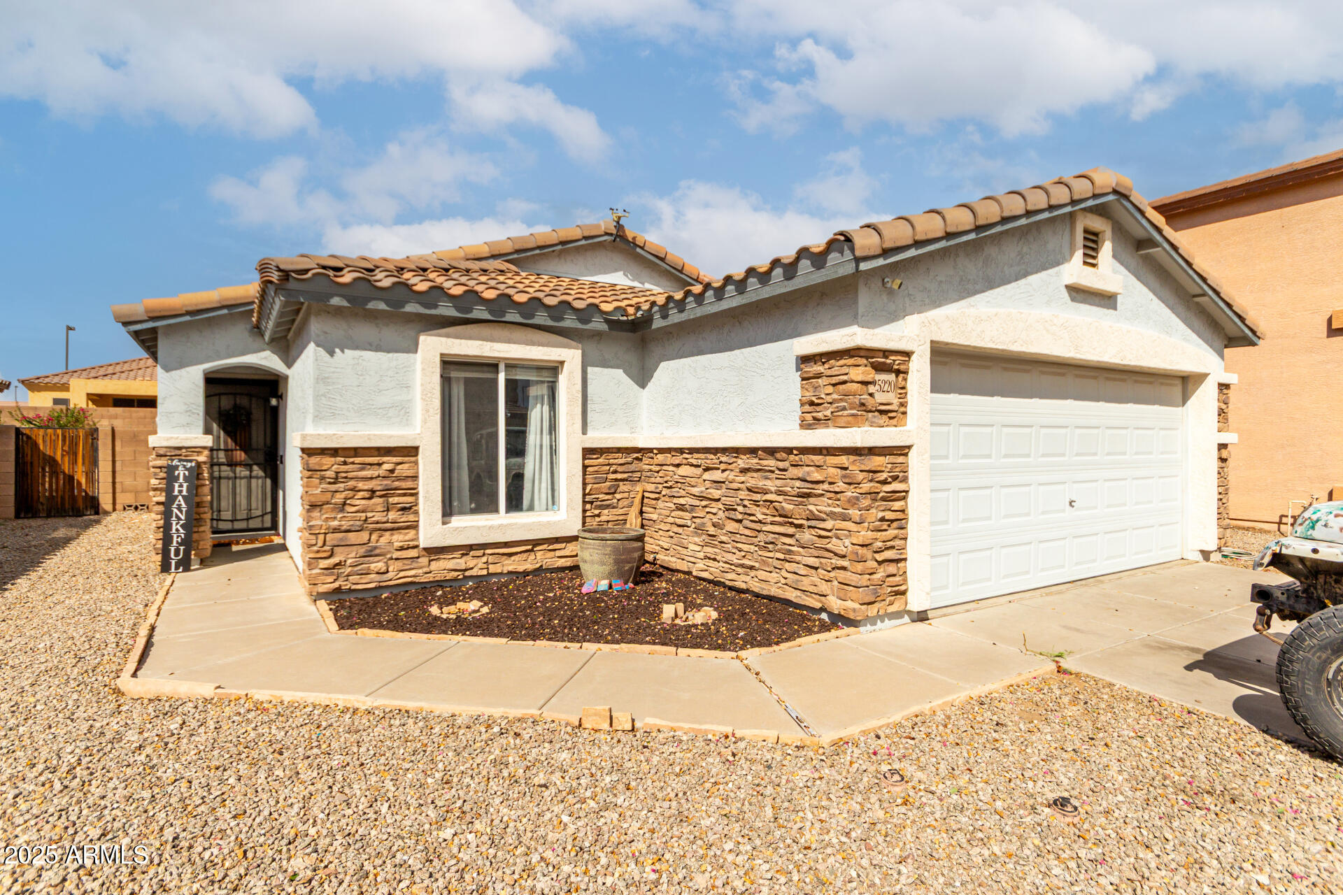 25220 W LA MONT Avenue, Buckeye, AZ 85326