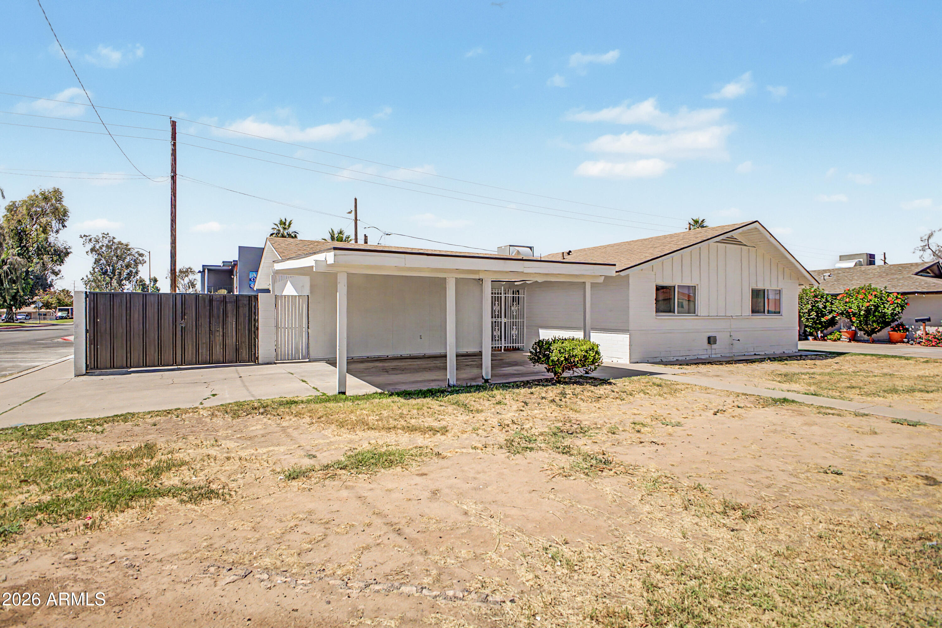 3901 W ELM Street, Phoenix, AZ 85019