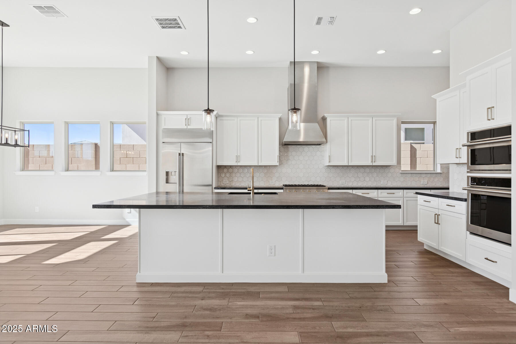 20645 W BERRIDGE Lane, Buckeye, AZ 85396