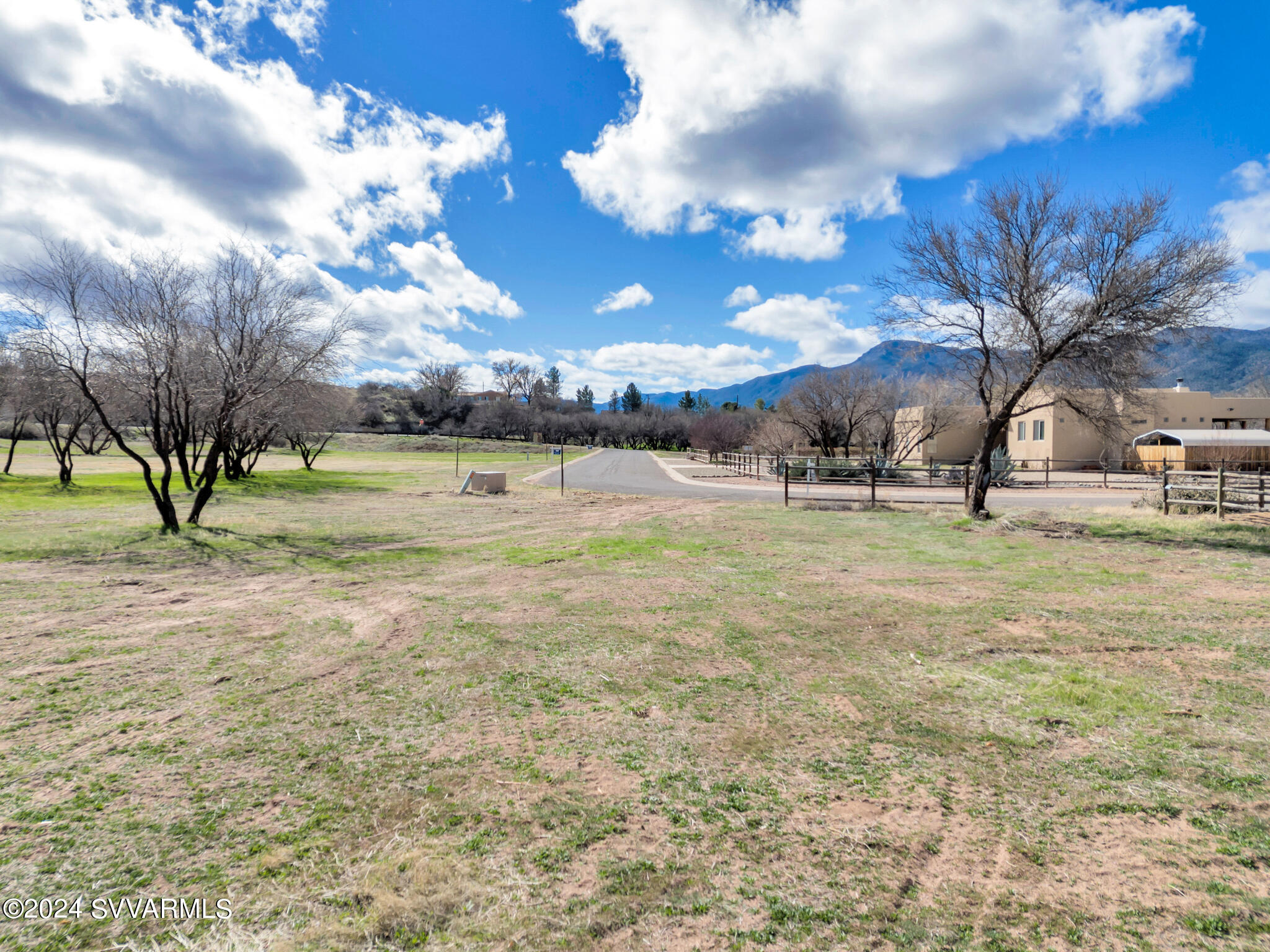 1086 E AMBER Way 5, Camp Verde, AZ 86322