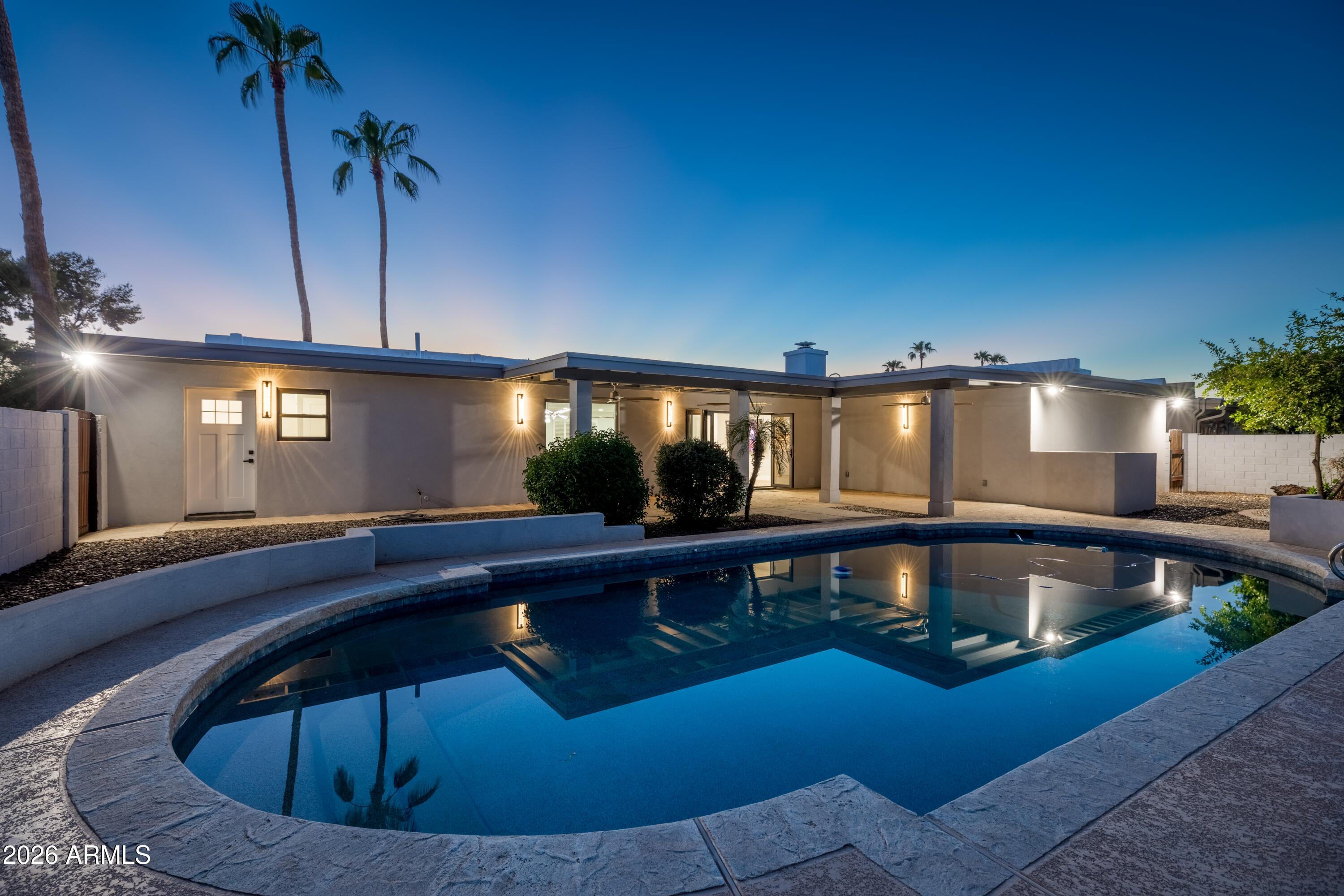 11021 N 44TH Street, Phoenix, AZ 85028