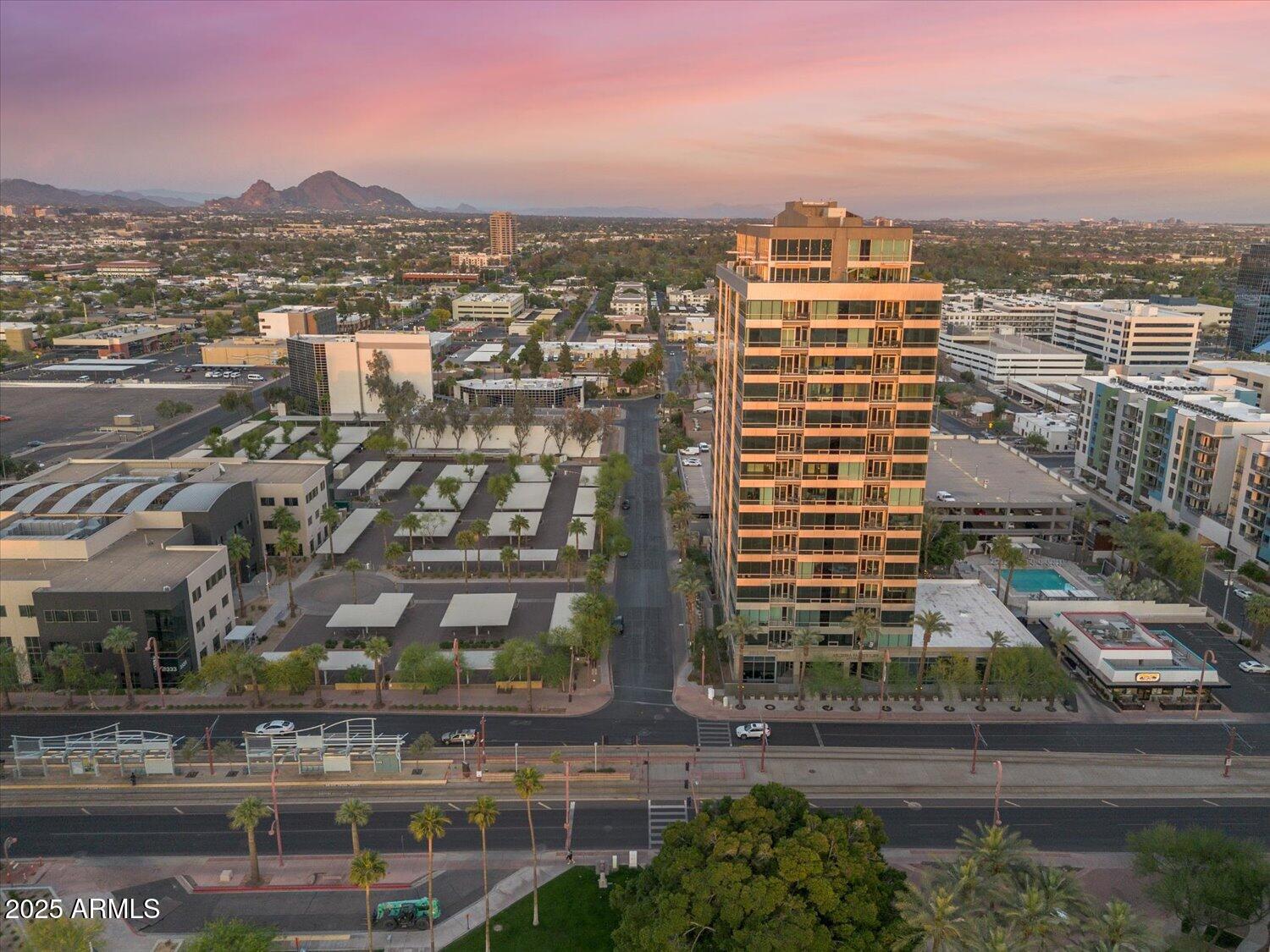 1 E LEXINGTON Avenue 1302, Phoenix, AZ 85012