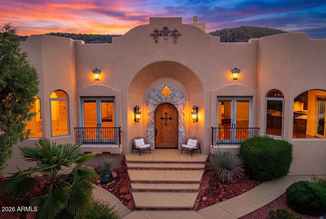 90 VIA DEL VIENTO, Sedona, AZ 86351