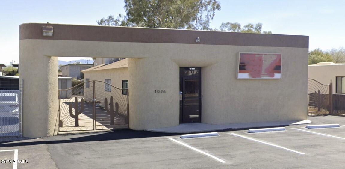 1026 N COLUMBUS Boulevard, Tucson, AZ 85711