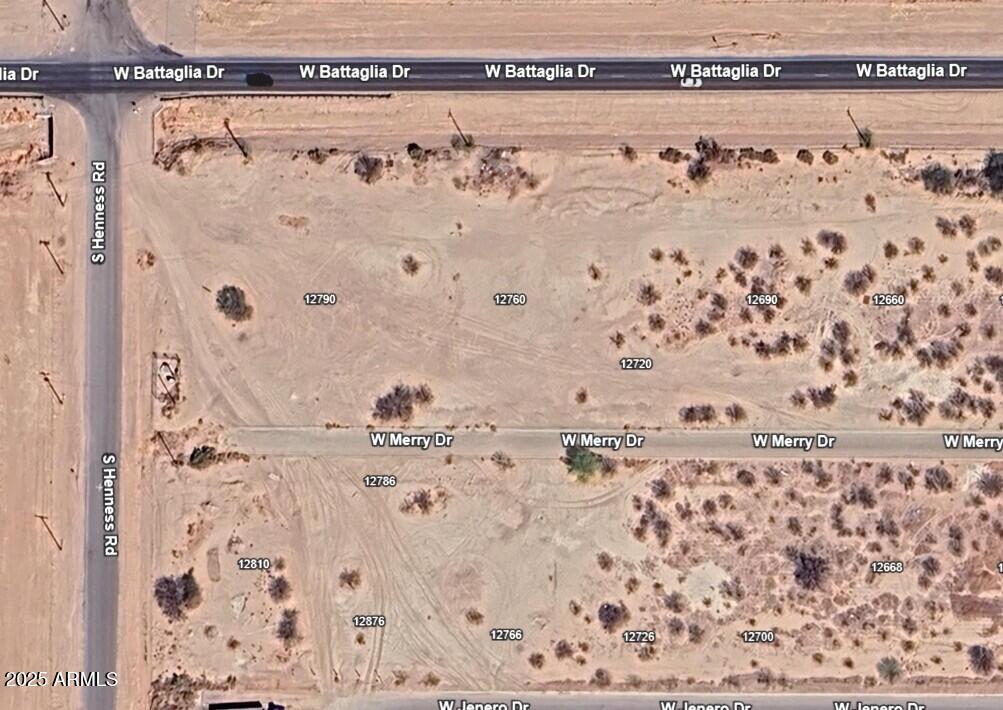 12760 W MERRY Drive 2, Arizona City, AZ 85123