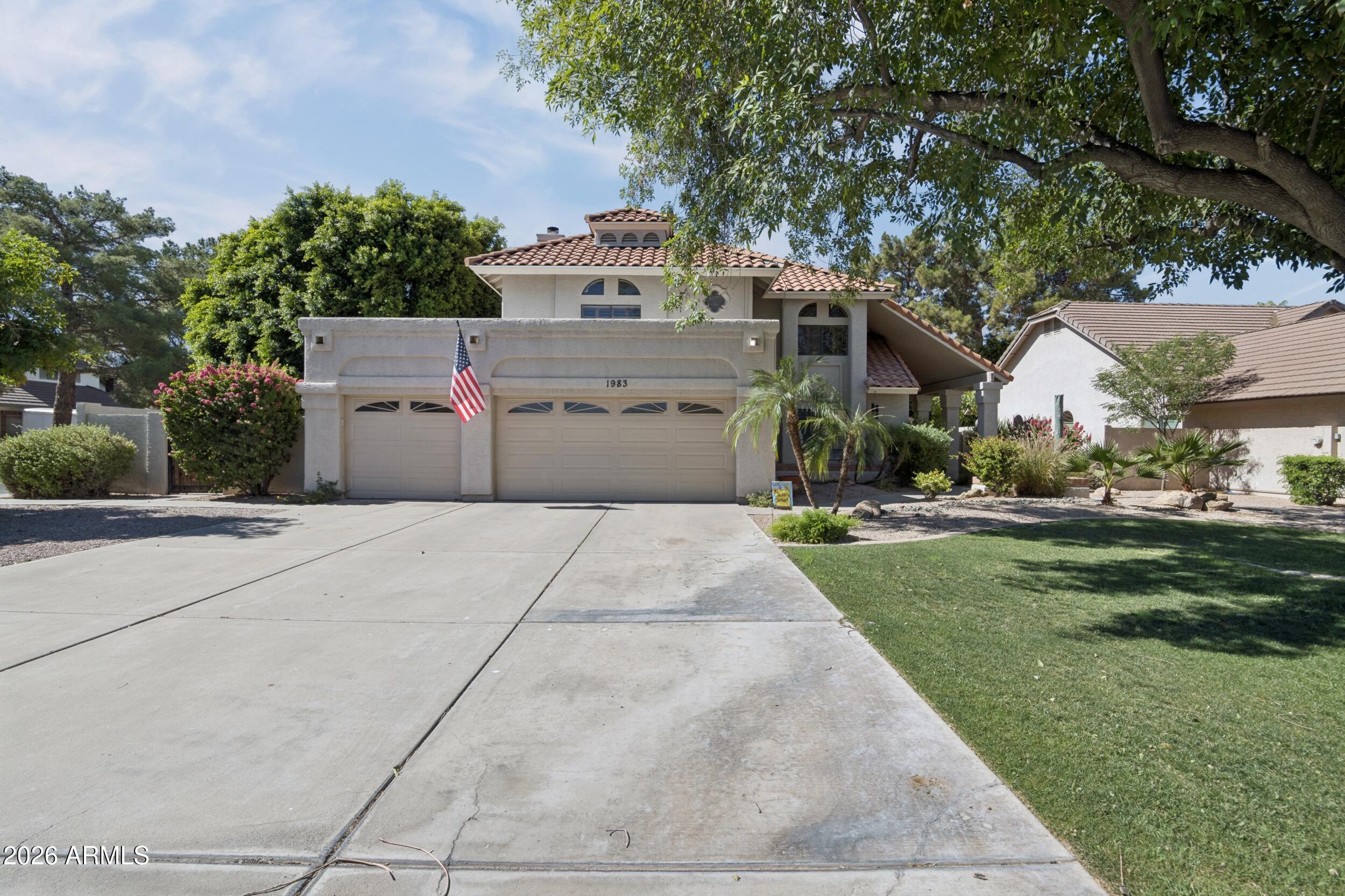 1983 E PALOMINO Drive, Tempe, AZ 85284