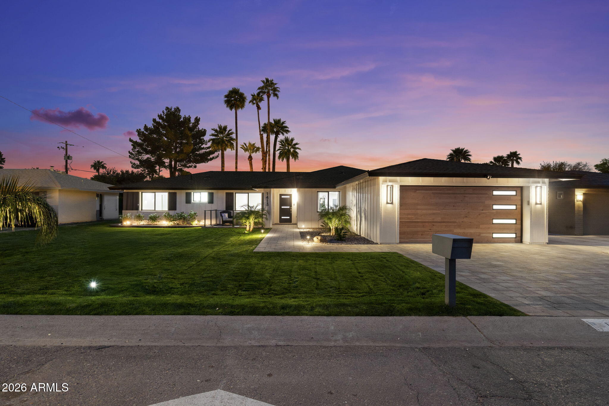 1413 E SAN MIGUEL Avenue, Phoenix, AZ 85014