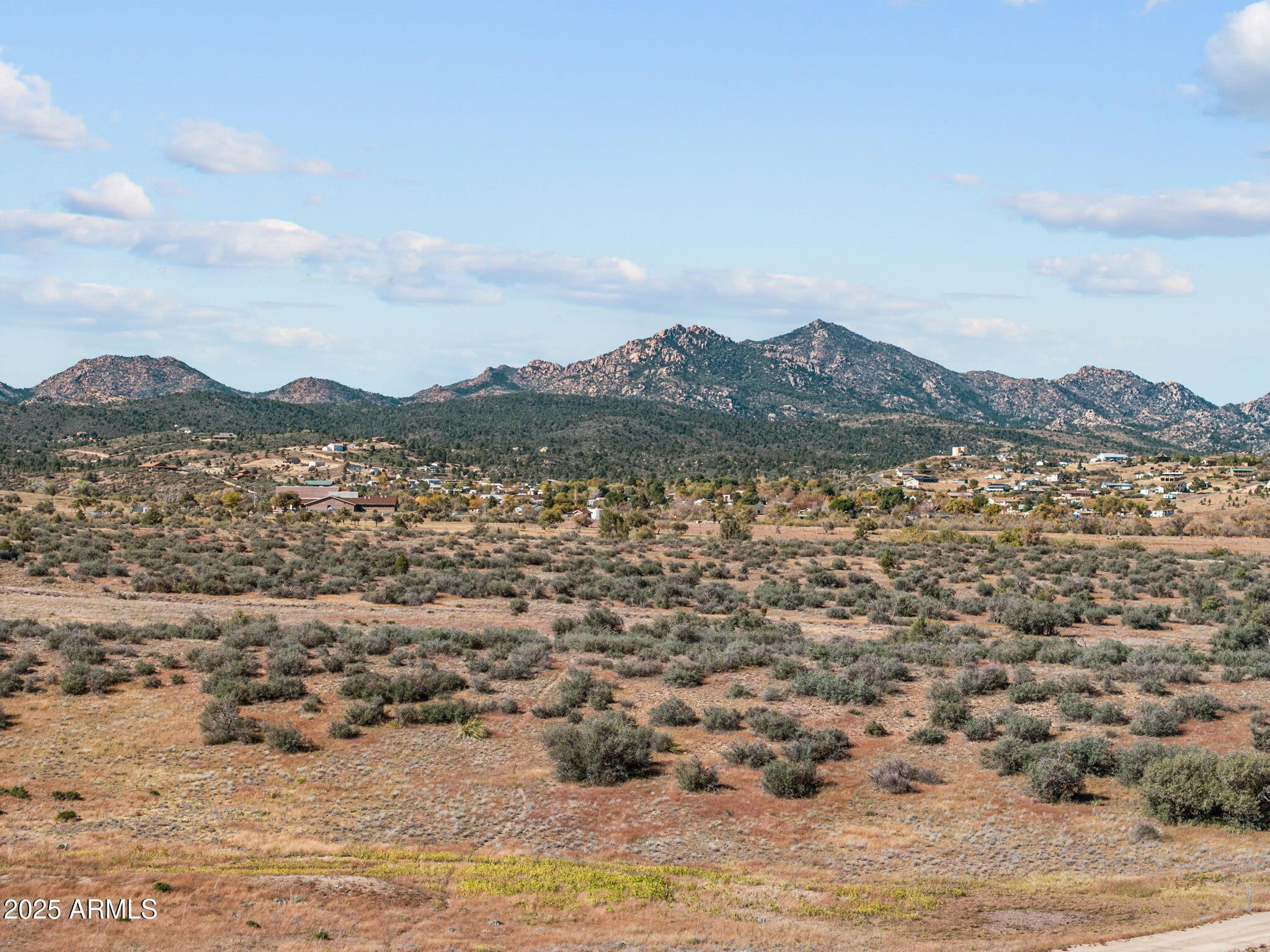 88.1 ACRES SICKLES RANCH Ranch -0, Peeples Valley, AZ 86332
