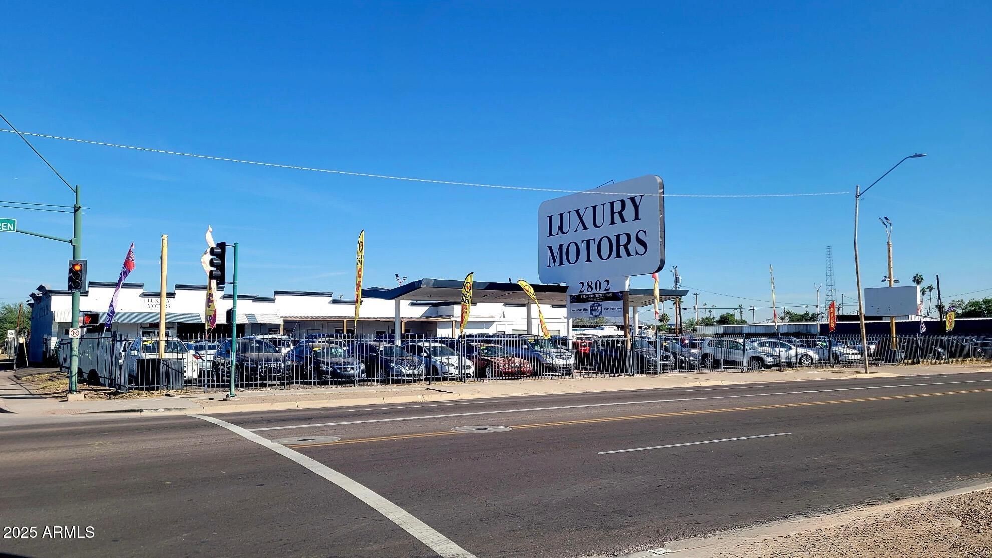 2802 E VAN BUREN Street, Phoenix, AZ 85008