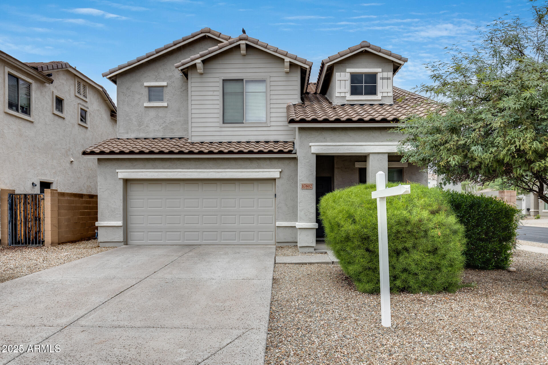 17602 W MANDALAY Lane, Surprise, AZ 85388