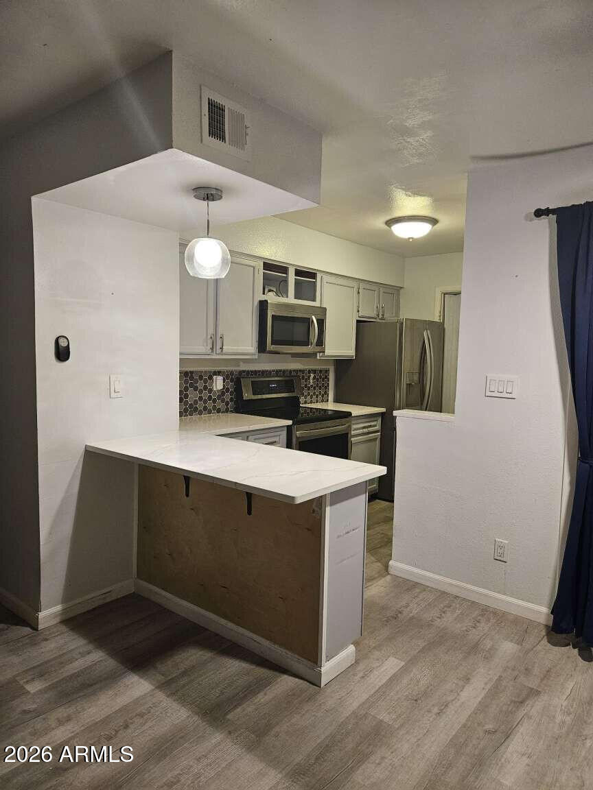 2220 W DORA Street 114, Mesa, AZ 85201