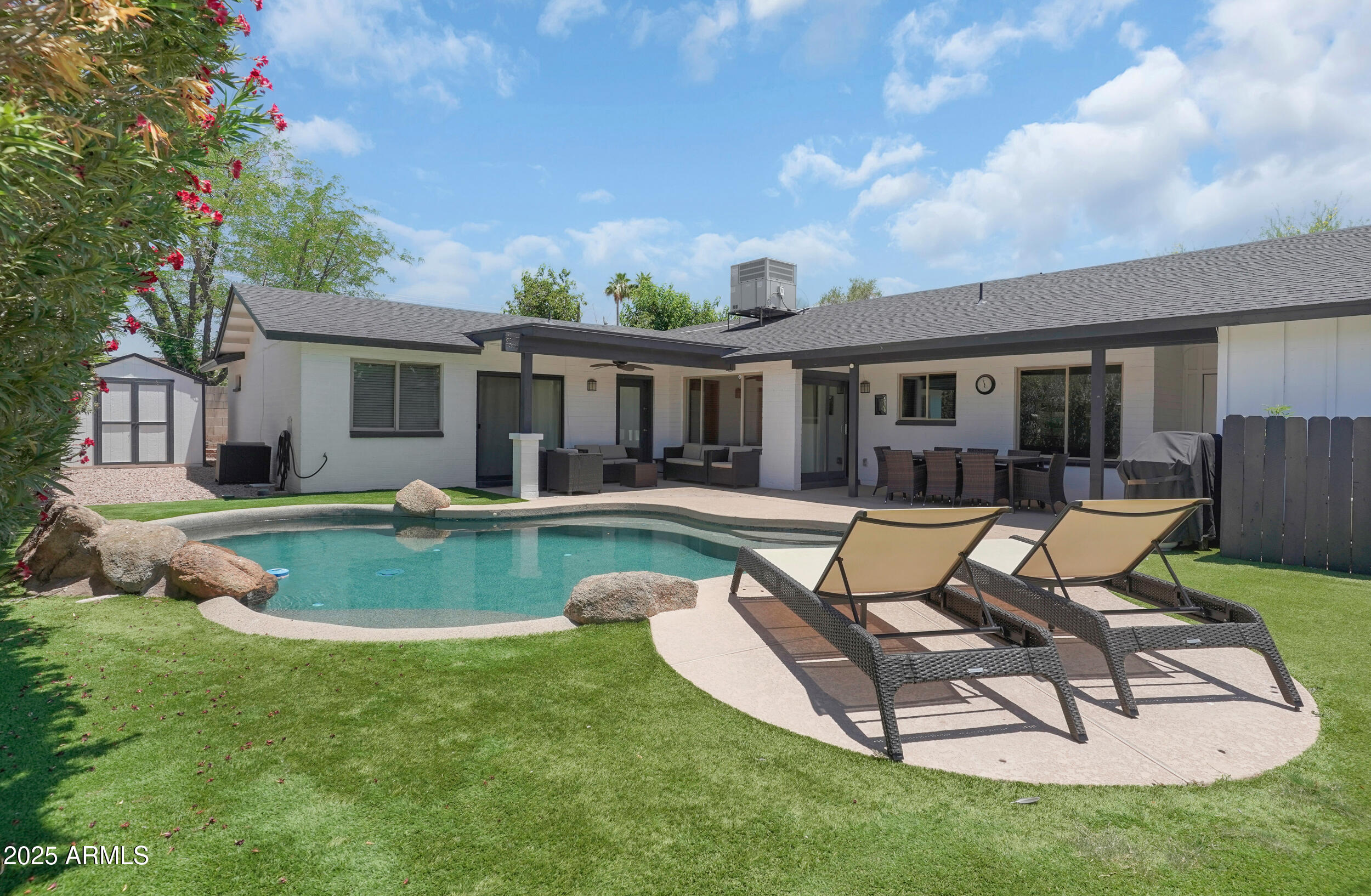8732 E SANDALWOOD Drive, Scottsdale, AZ 85250