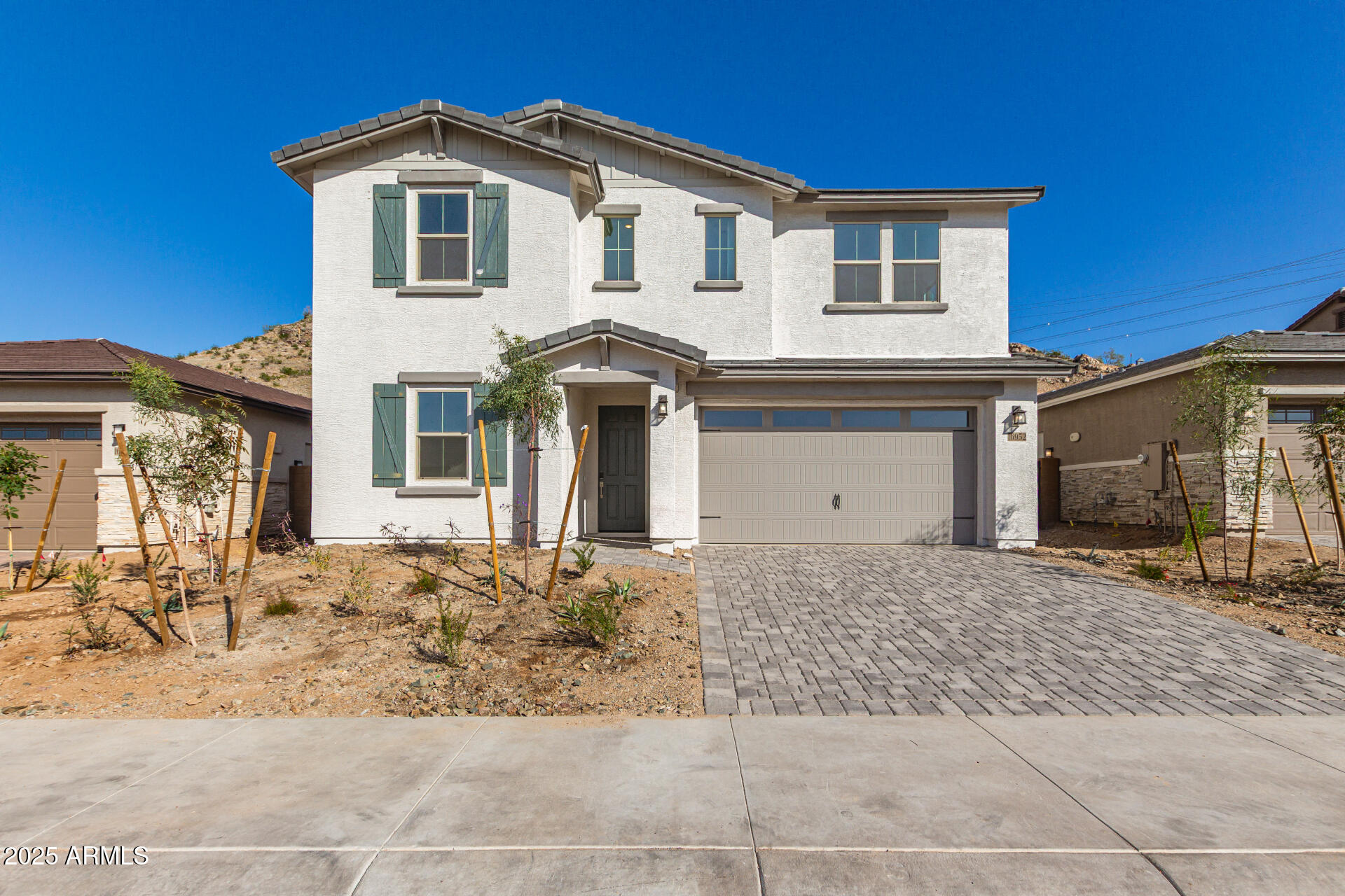16952 W DESERT Lane, Goodyear, AZ 85338