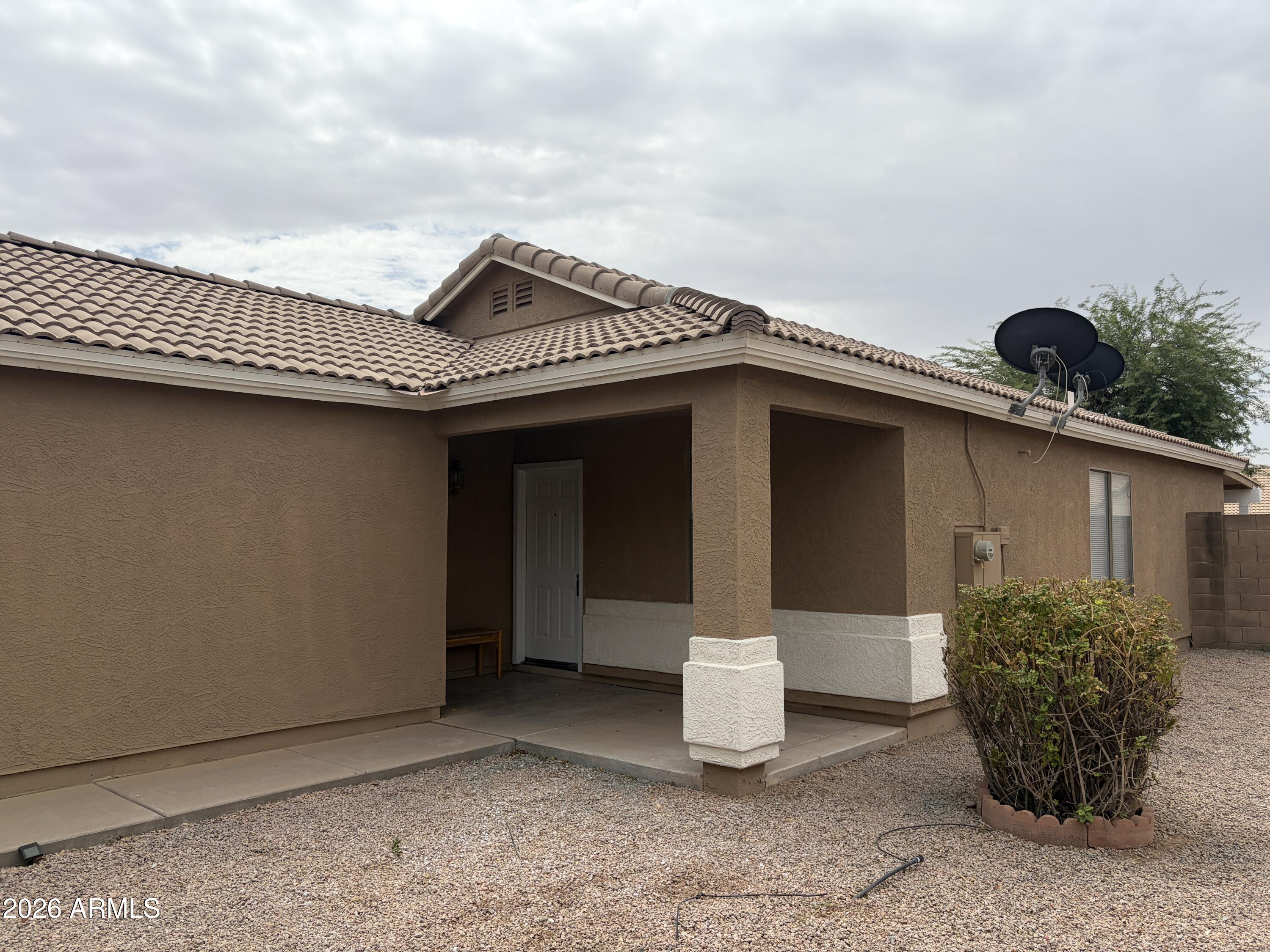 1183 W ROSAL Avenue, Apache Junction, AZ 85120