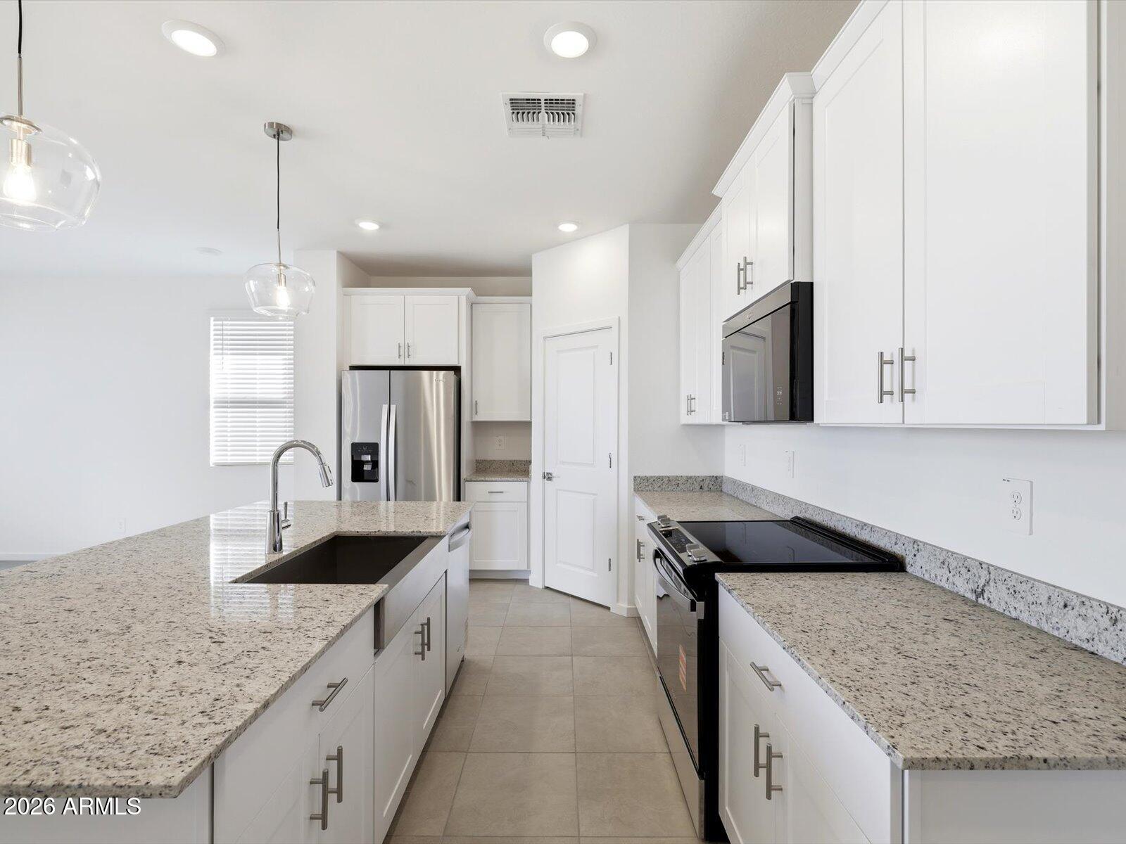 7588 E COZY COTTAGE Lane, San Tan Valley, AZ 85143