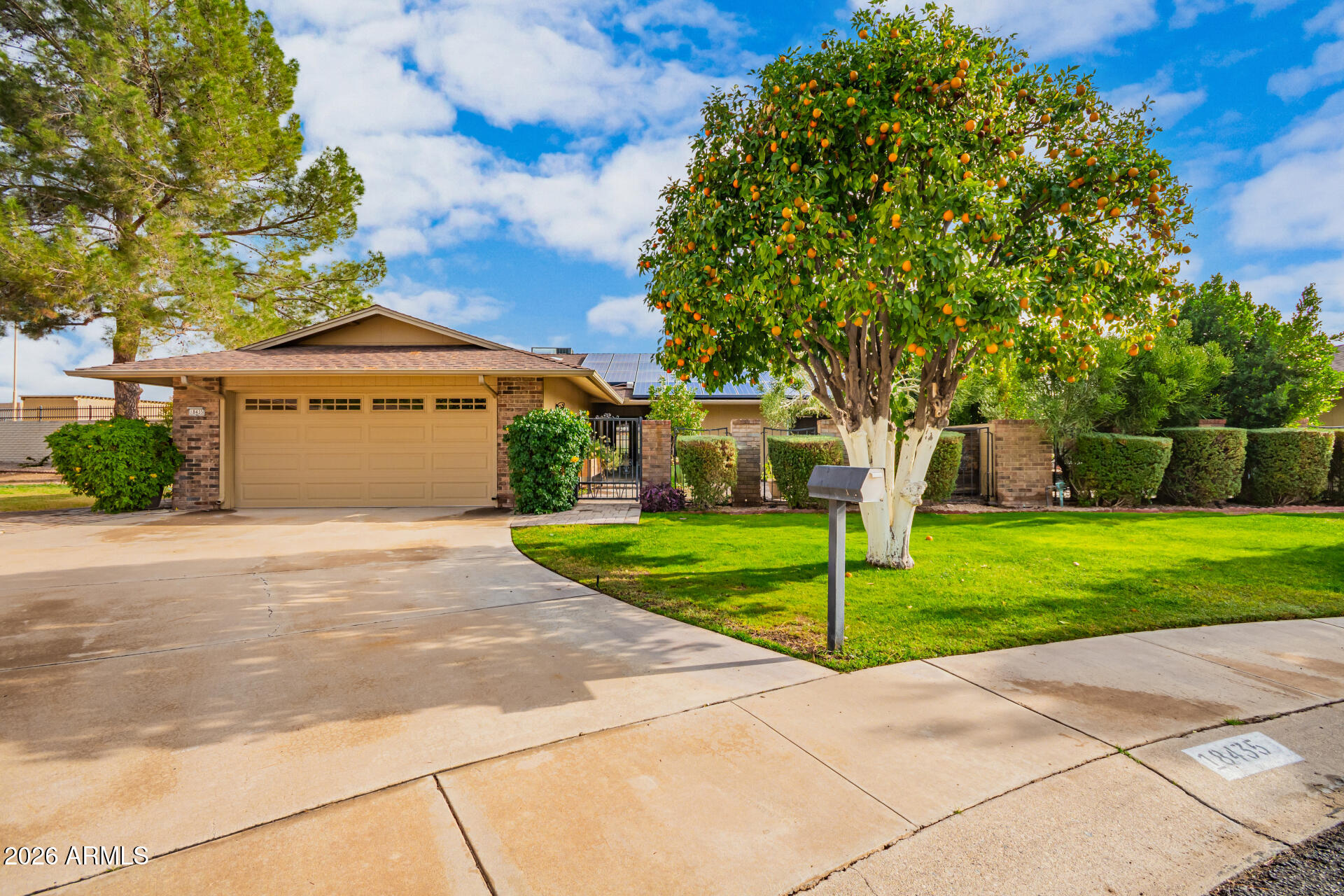 18435 N 101ST Drive, Sun City, AZ 85373