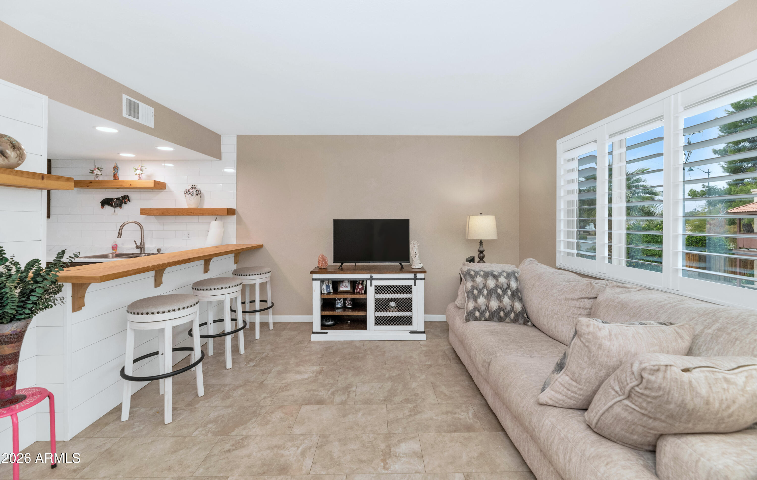 455 N TEGNER Street 6, Wickenburg, AZ 85390