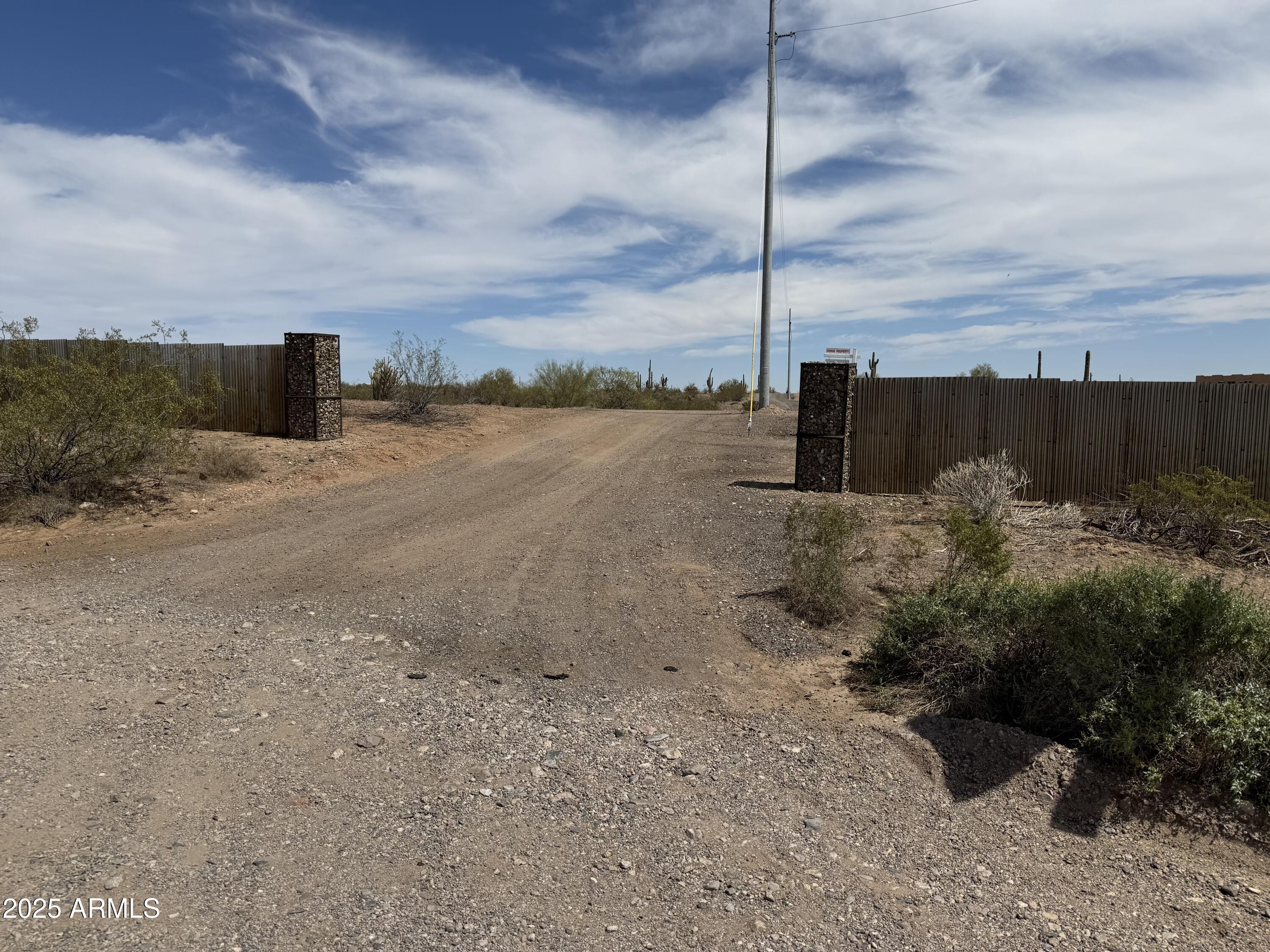 XX00E N 253rd Avenue -, Morristown, AZ 85342