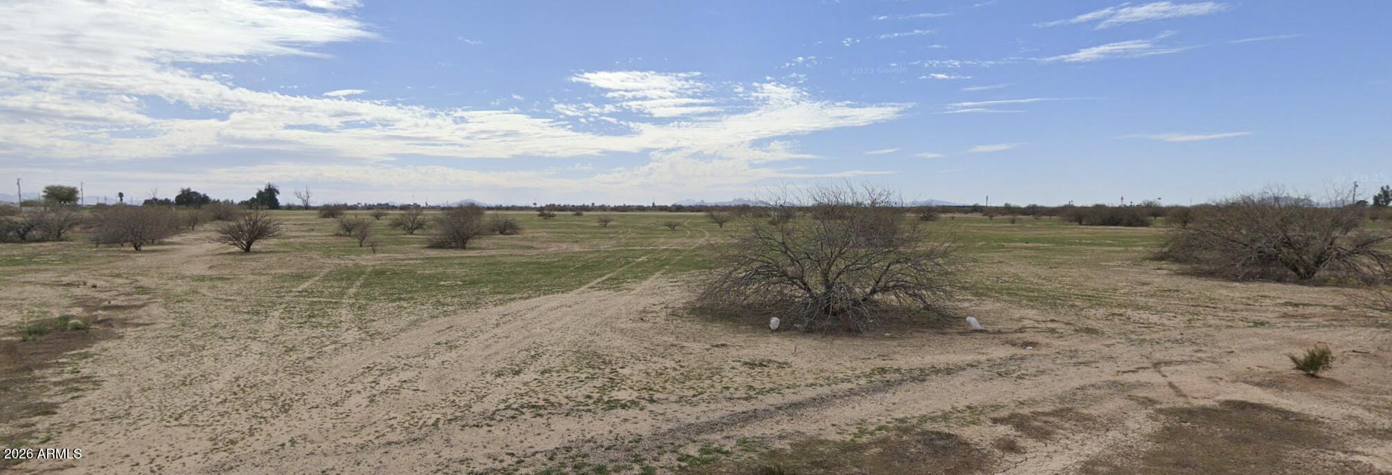 3650 N TAMARAX Drive 15, Eloy, AZ 85131