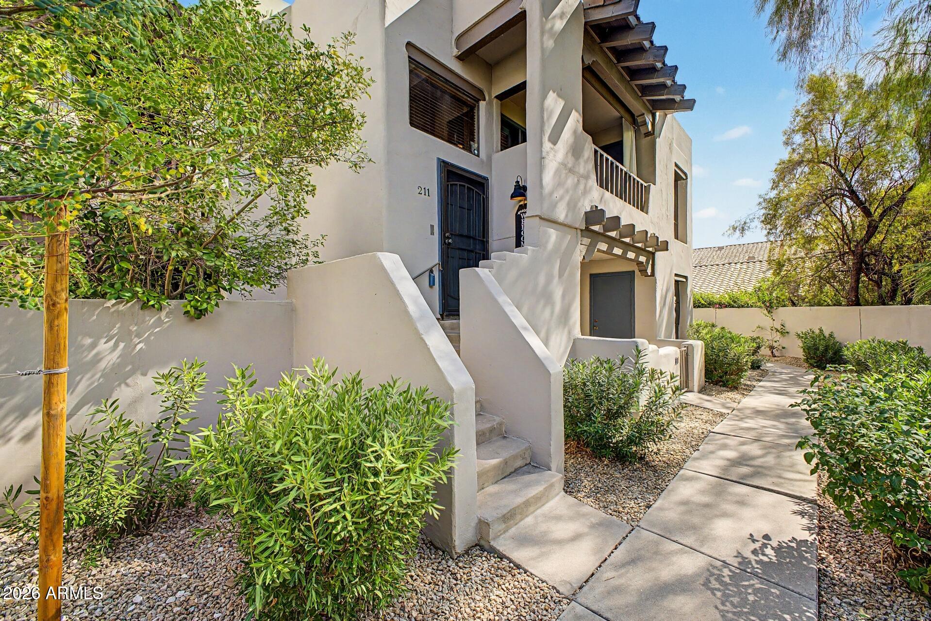 7300 N DREAMY DRAW Drive 211, Phoenix, AZ 85020