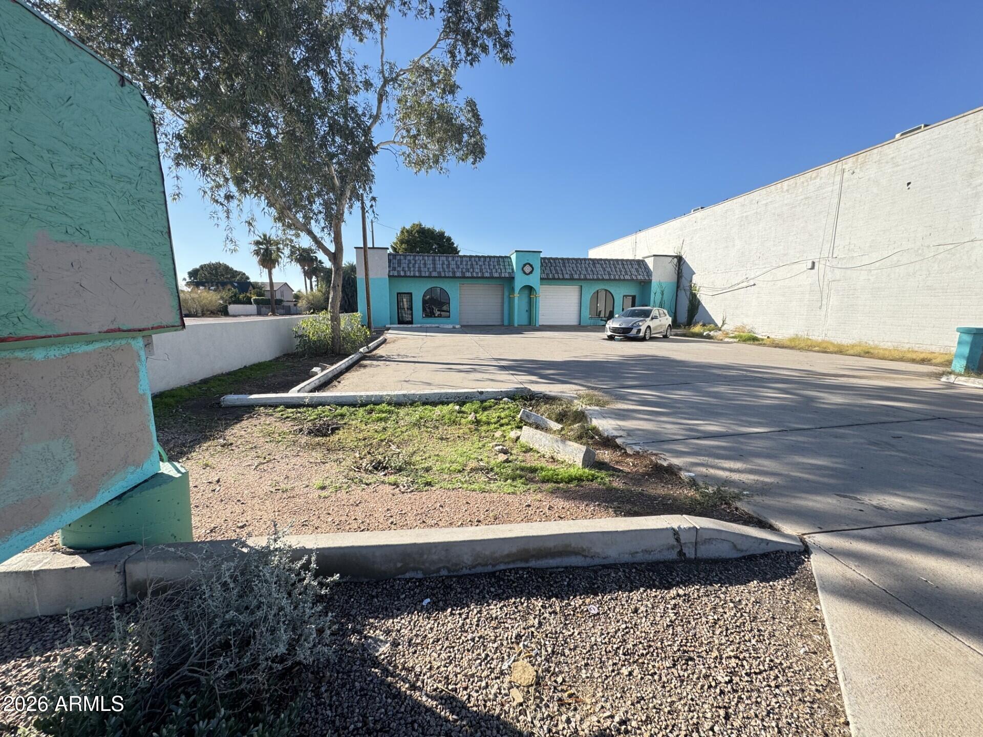 236 N Country Club Drive, Mesa, AZ 85201