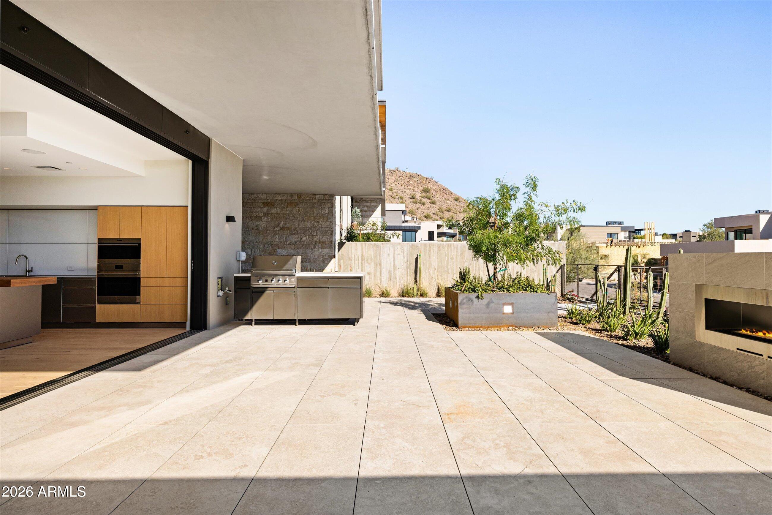 4849 N Camelback Ridge Road B104, Scottsdale, AZ 85251