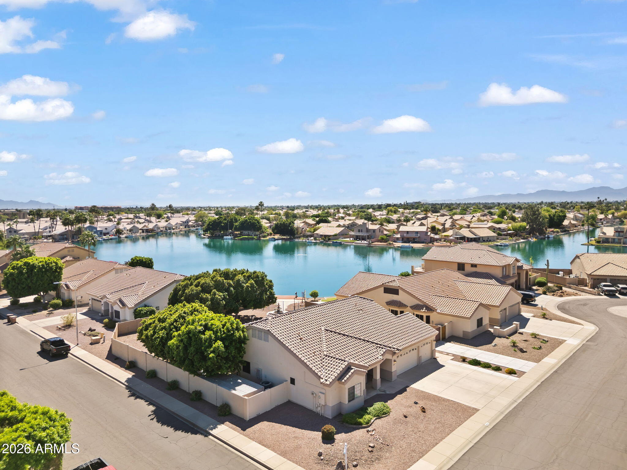 8841 W PORT ROYALE Lane, Peoria, AZ 85381