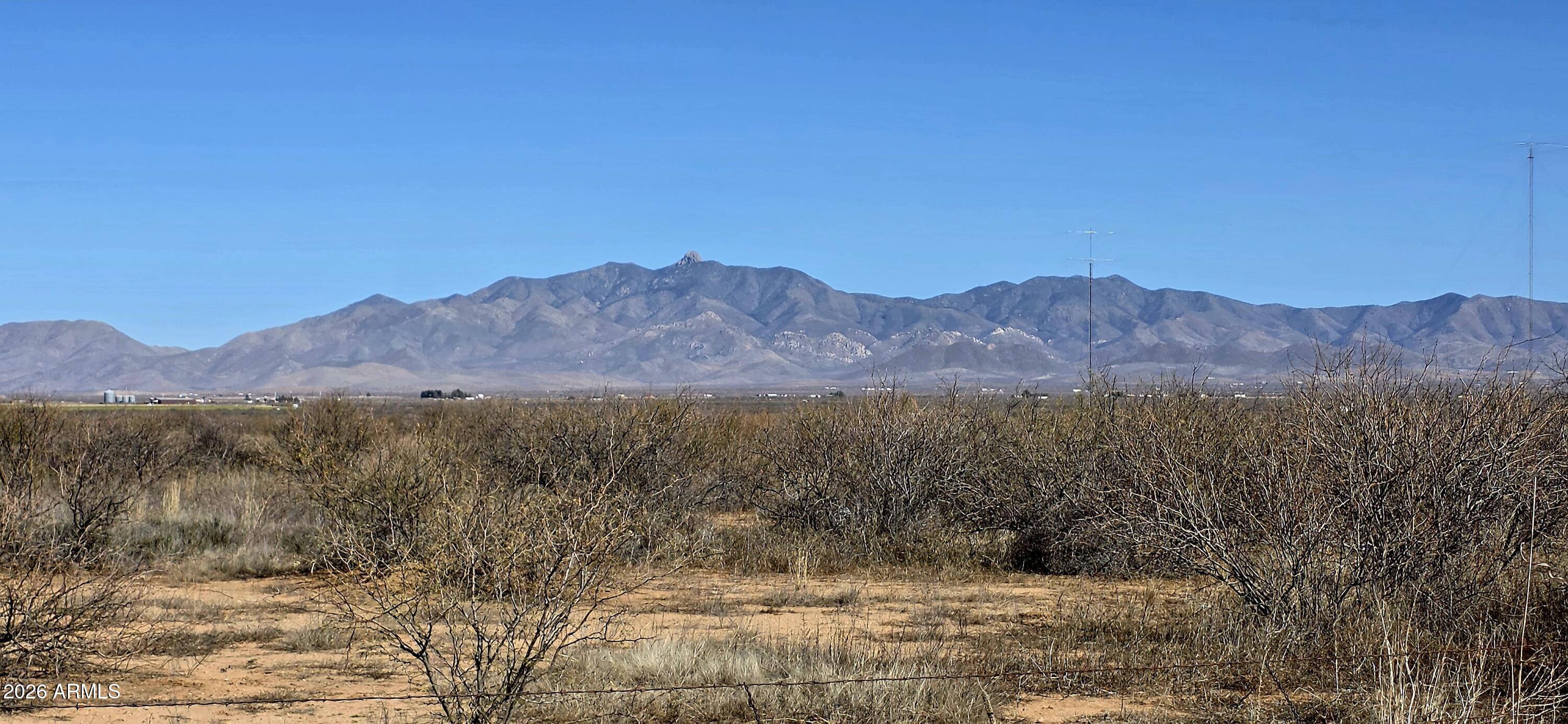7668 S BEAR TRACK Trail 195, Willcox, AZ 85643