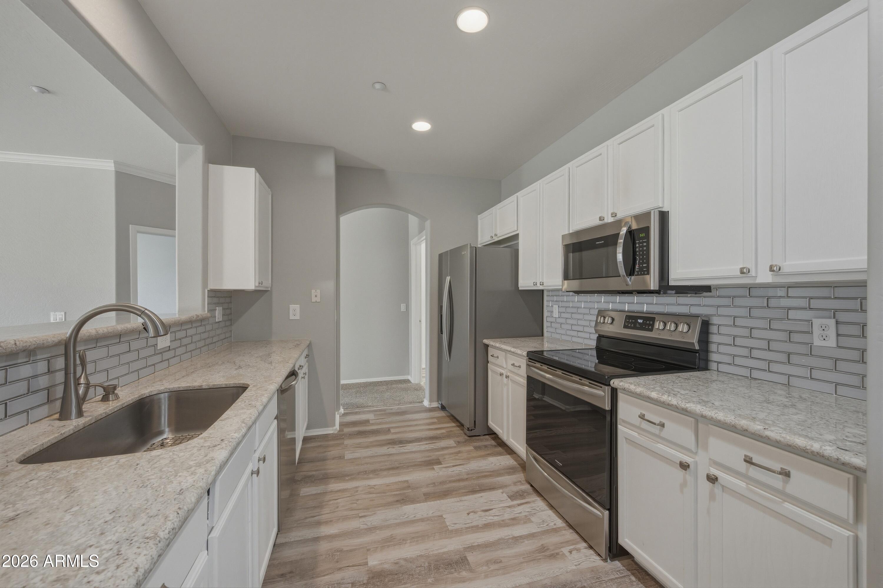 955 E KNOX Road 213, Chandler, AZ 85225