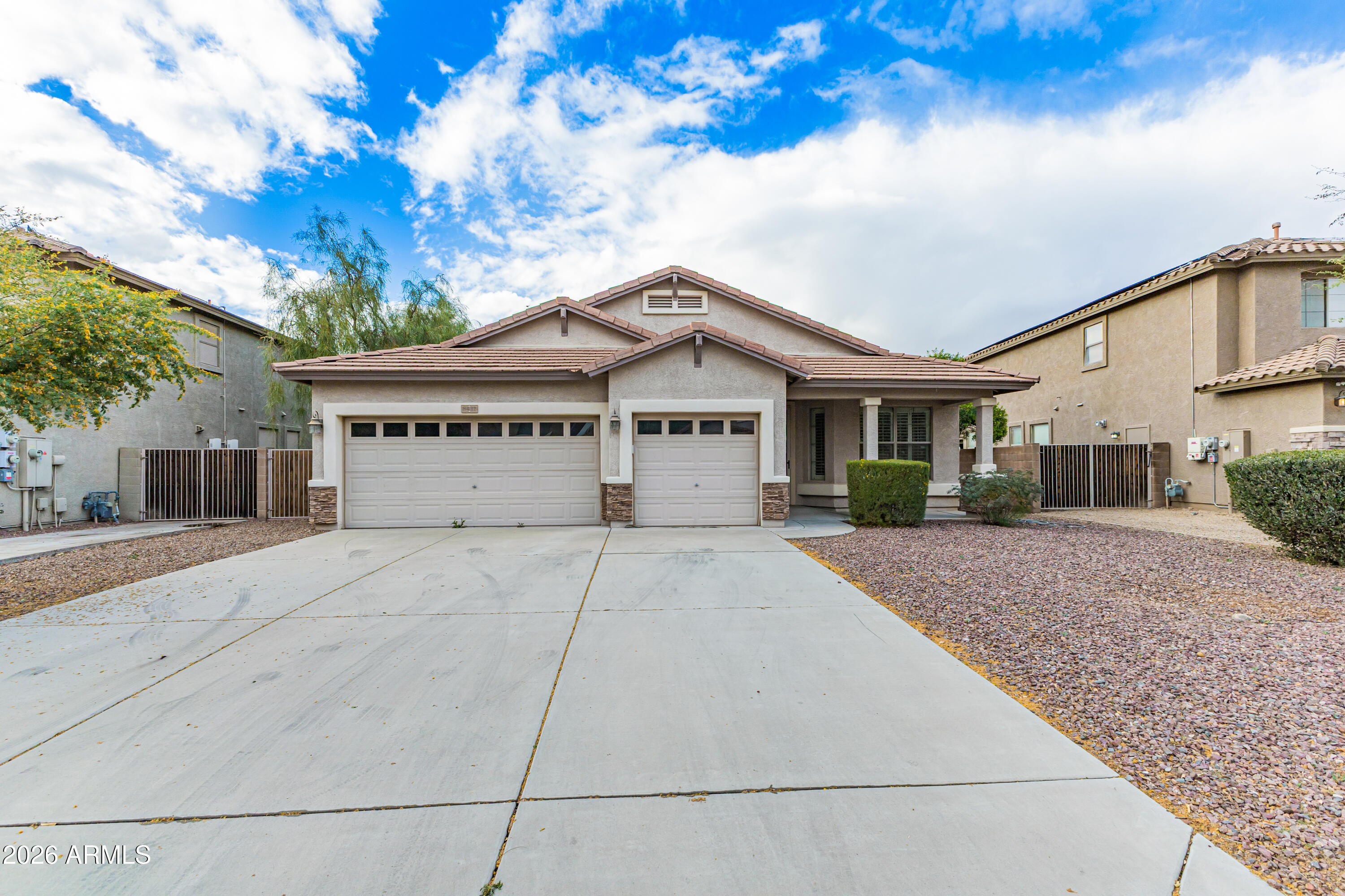 8432 W PALO VERDE Avenue, Peoria, AZ 85345